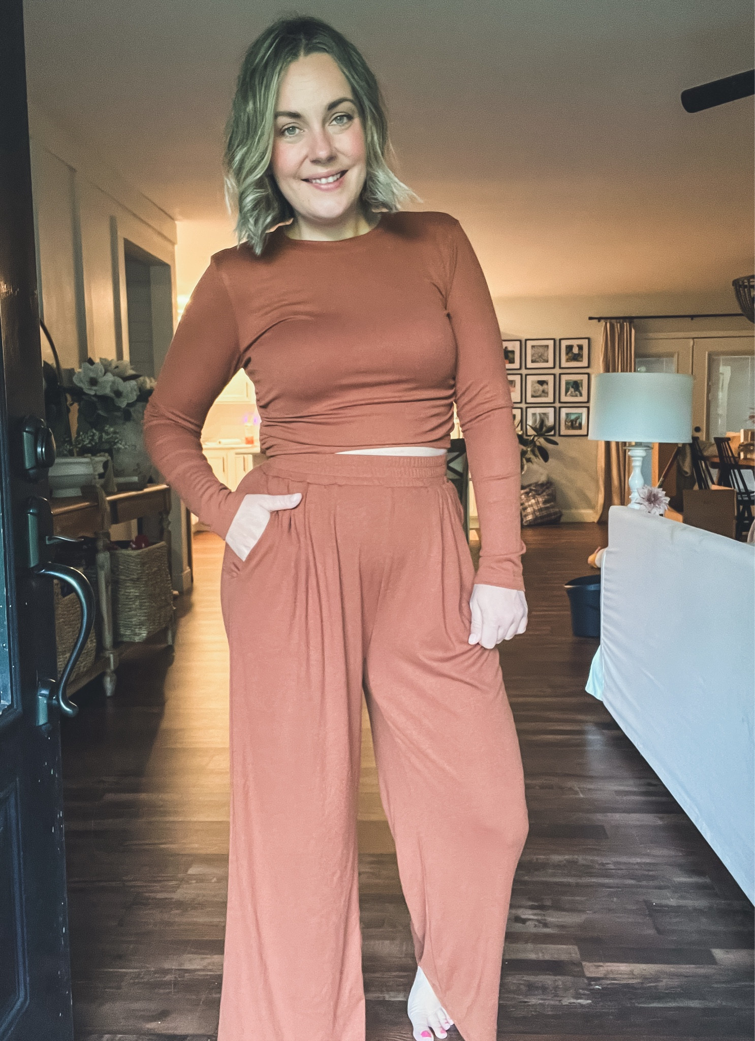 Elevate your fall wardrobe with the KIRUNDO Women's Two Piece Outfits 2024! This stylish set features a long sleeve crop top and elastic waist wide leg pants, perfect for lounging in style or running errands. Available on Amazon, this casual tracksuit is a must-have for the fashion-forward woman looking for comfort and chic style. #KIRUNDO #womensfashion #falloutfits #casualtracksuit #Amazonfinds 🍂👚👖🛍️

#LTKStyleTip #LTKSaleAlert #LTKSeasonal