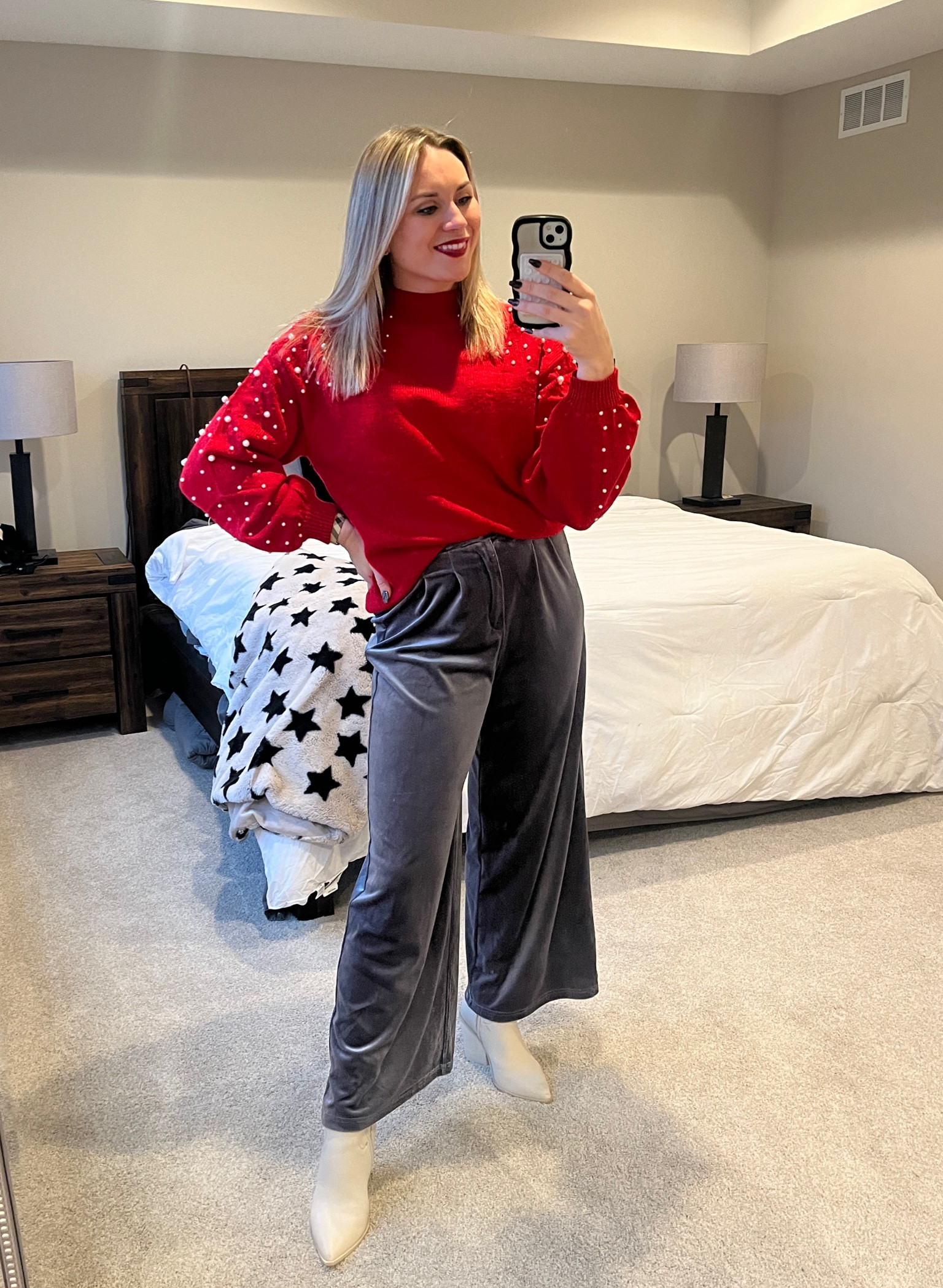 Still not over these velvet pants that are perfect for dressing up a sweater and super cozy. 

#LTKSeasonal #LTKfindsunder50 #LTKstyletip