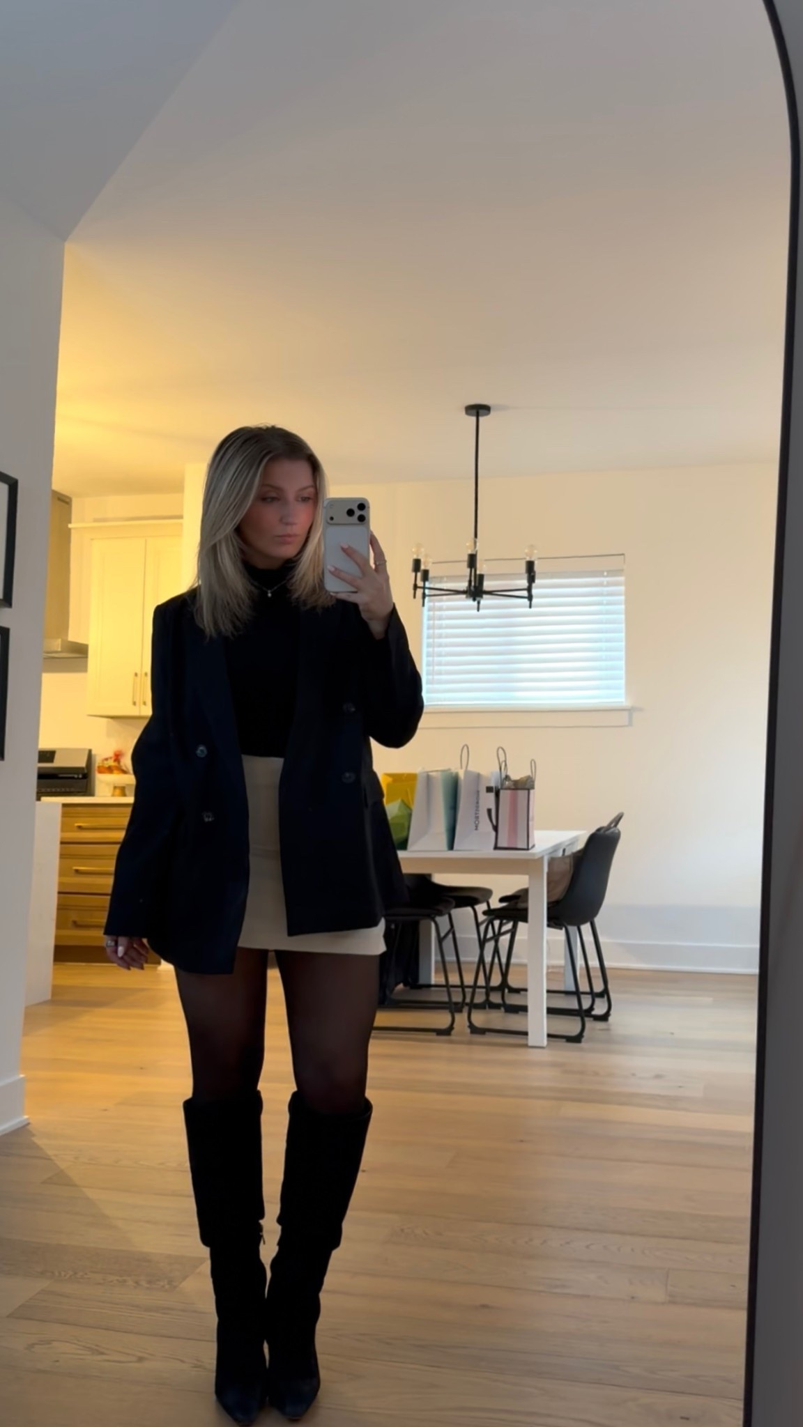 date night outfit, outfit inspo, going out, spring outfits, outfit ideas, blazers, skirt, night out

#LTKSeasonal #LTKgrwm #LTKootd