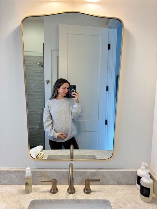 The over-sized sweatshirt of my dreams, $30 from Amazon | wearing a size Medium 🩶 

 #LTKootd #LTKmomlife #LTKFindsUnder50