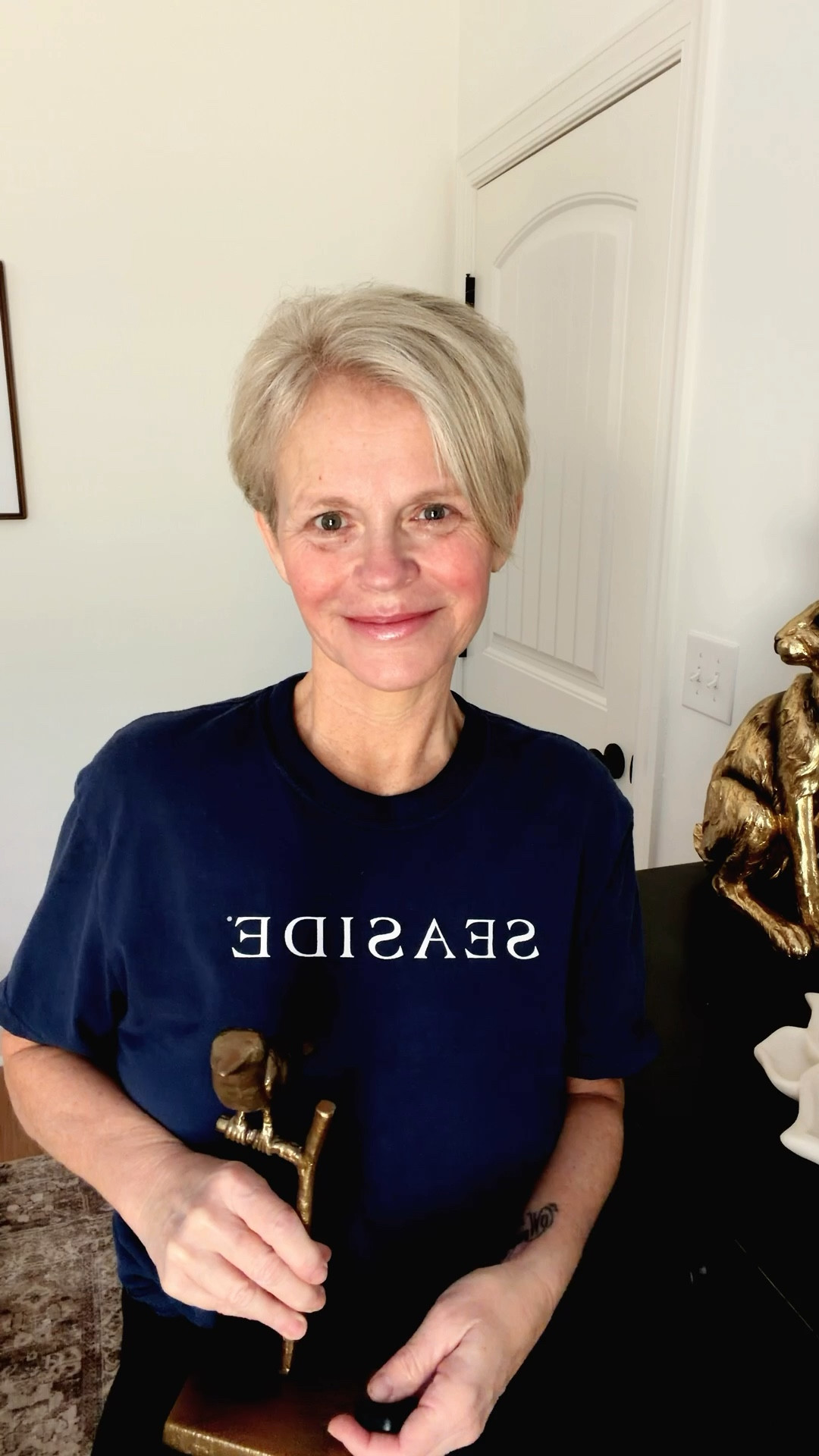 I have been doing a little shopping. I wanted to share a few of my favorites from this week! From gorgeous vases to accent pieces… I got you covered. These are all pieces that will carry you into Fall. Of course the vases are timeless and can be used all year. Some of these items are also currently on sale! Make sure to check the out! 