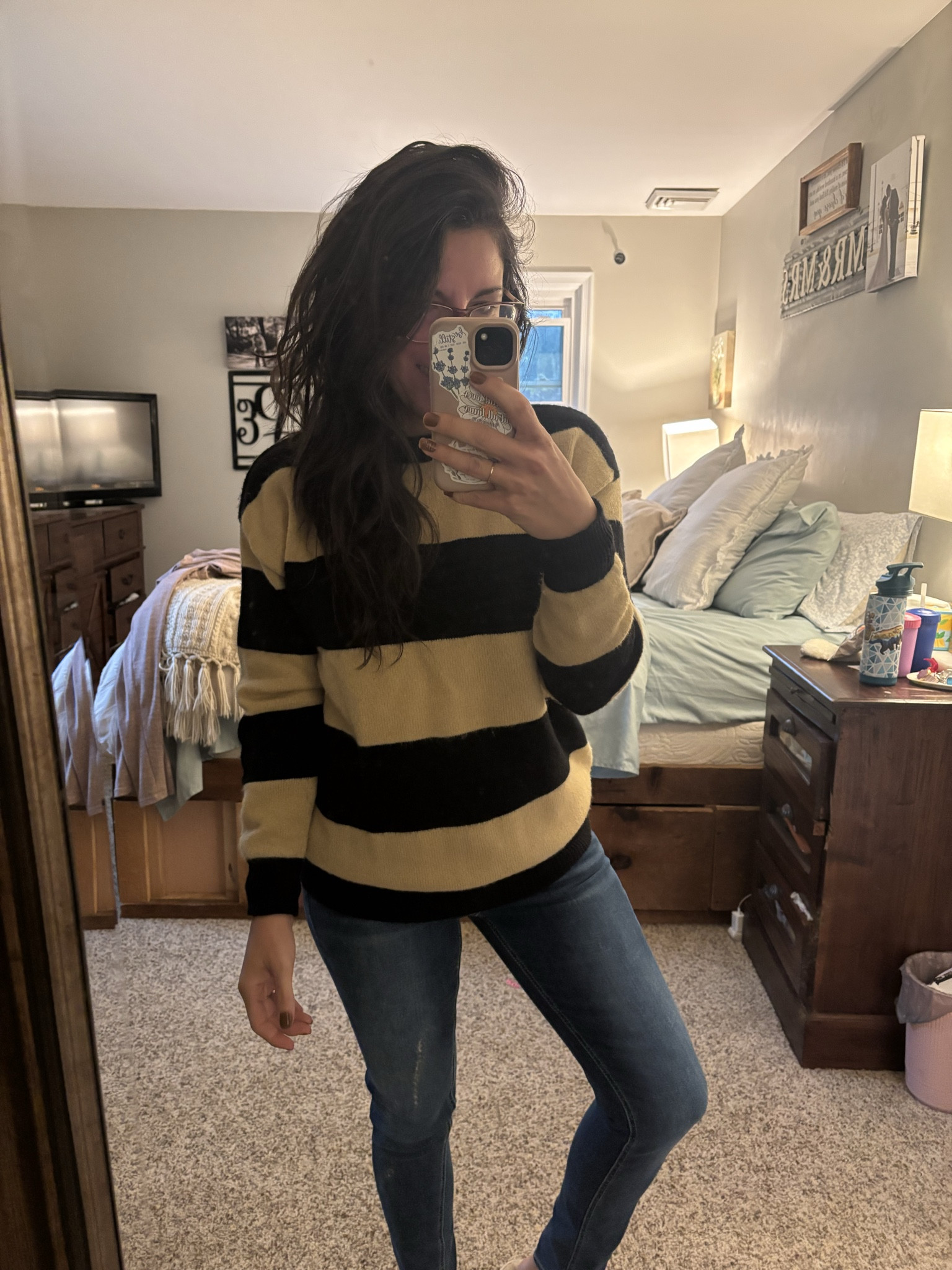#ootd striped sweater and comfy dark jeans for a comfy and easy outfit! 

#LTKgrwm #LTKootd #LTKdayinmylife