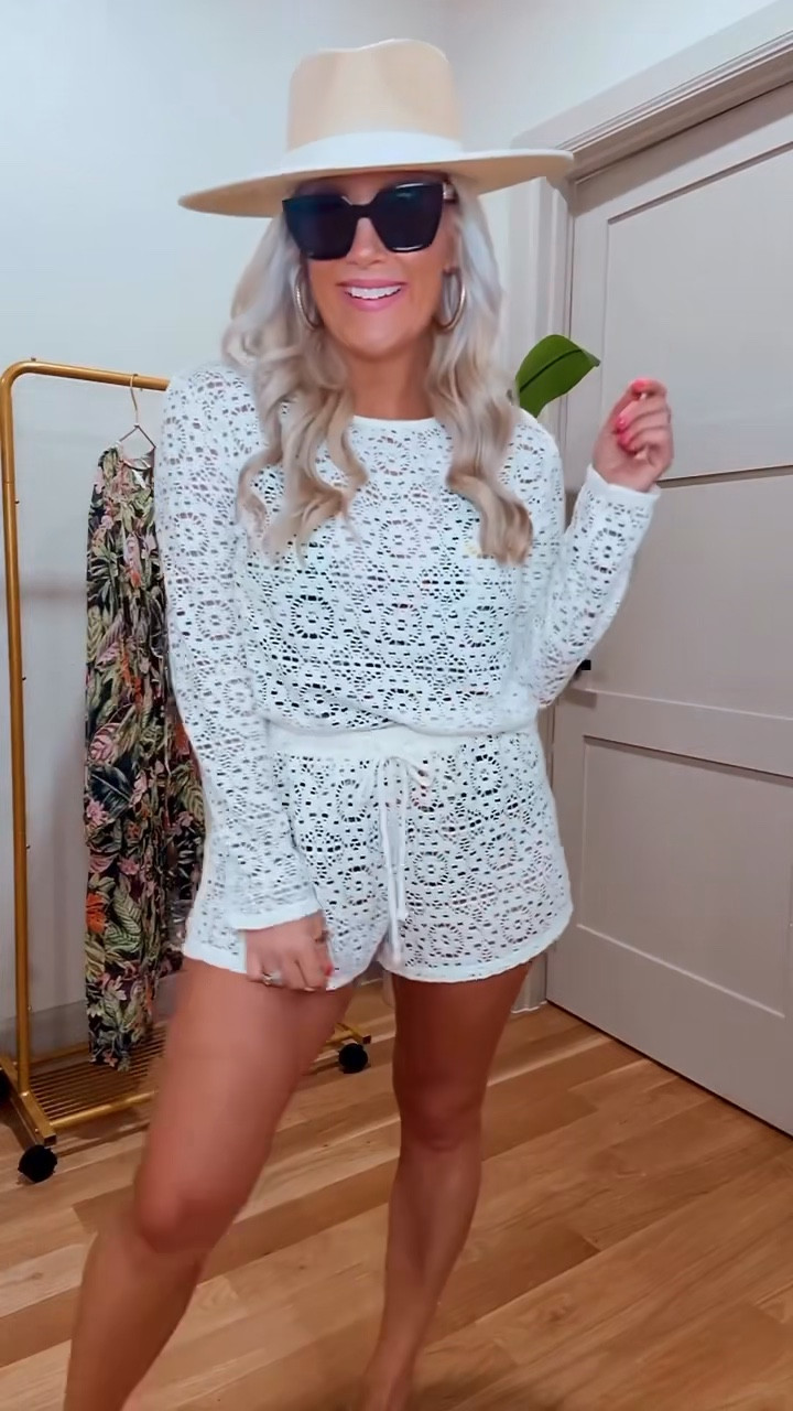 Walmart swimwear!




#LTKTravel #LTKSwim #LTKmomlife