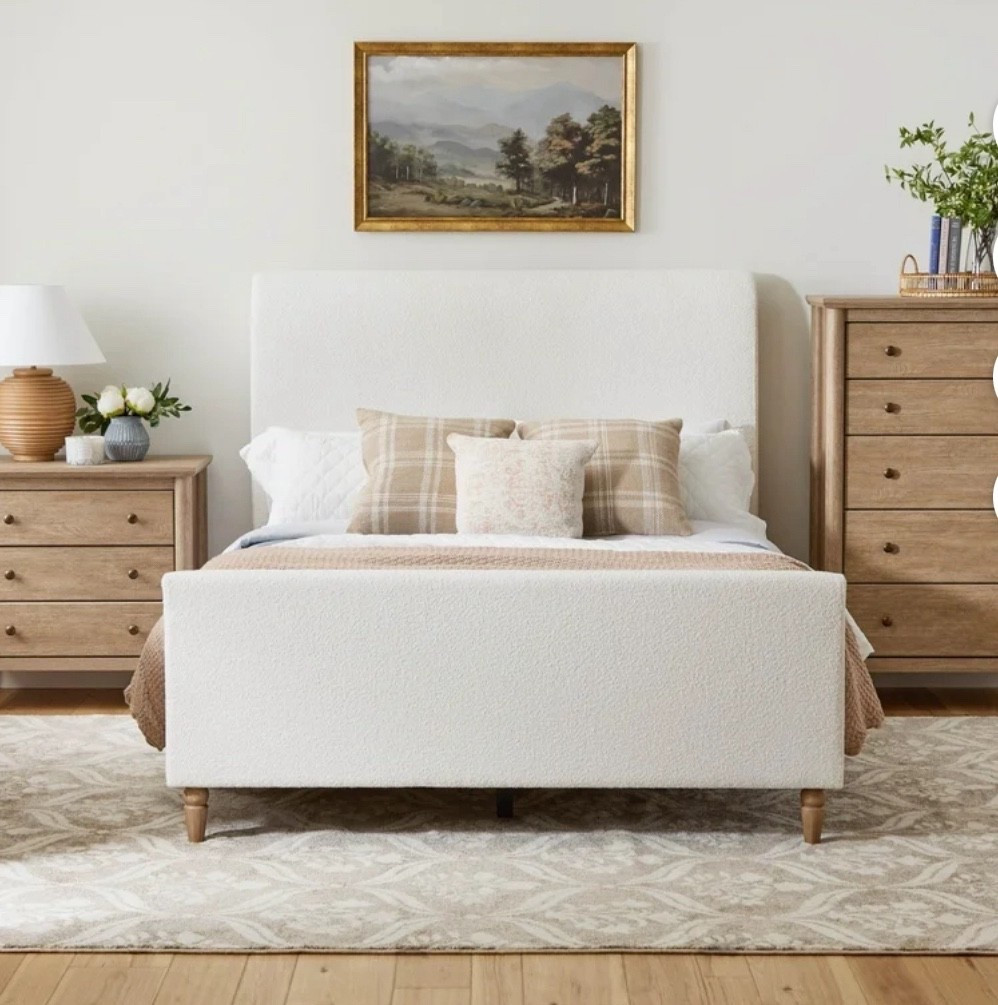 Fall bedroom furniture and decor

#fall #bedroom #masterbedroom #falldecor #homedesign

#LTKU #LTKHome #LTKStyleTip