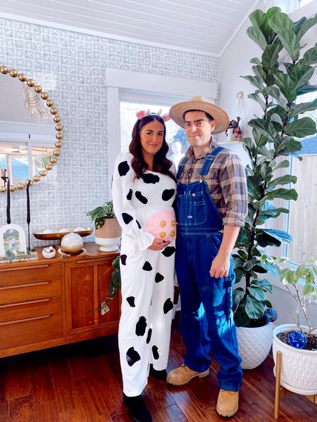 Soon-to-be milking cow 🐮🥛& Old McDonald 👨🏻‍🌾 DIY Halloween costumes — tutorial is up on reels @hollybmurphy

#LTKHoliday #LTKHalloween #LTKfamily
