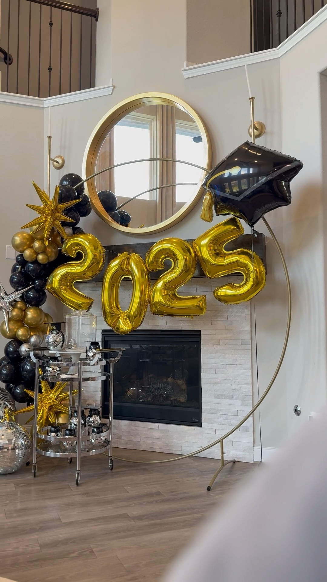 #ad DIY Graduation Party Backdrop in less than 30 minutes  
Didn’t this turn out so cute? 🎓🎉


#LTKParties #LTKSeasonal #LTKHome