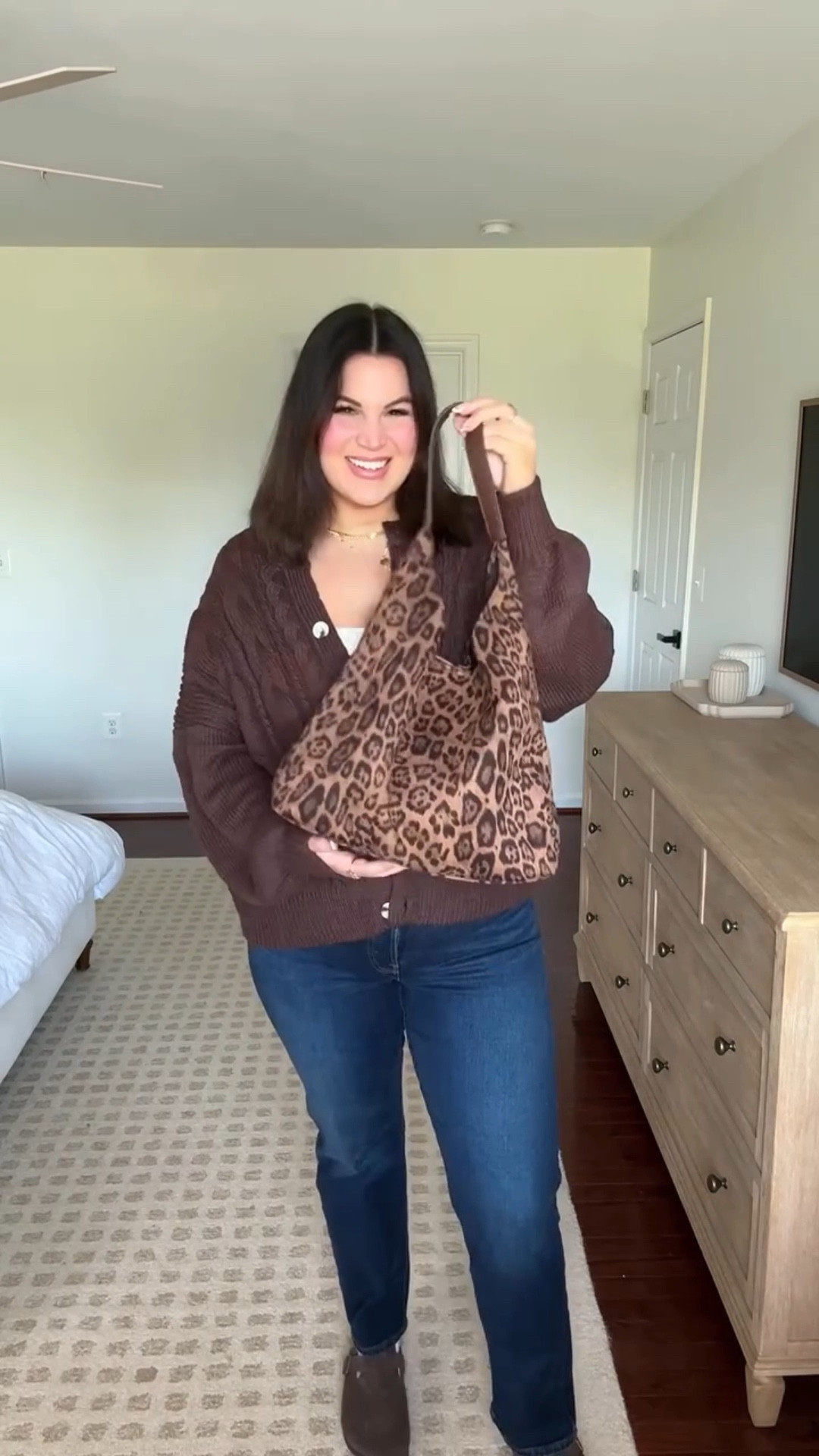 Midsize fall outift! 
Bralette/tank/cardigan - xl Jeans - 32 Shoes - 10



#LTKStyleTip #LTKMidsize #LTKSeasonal