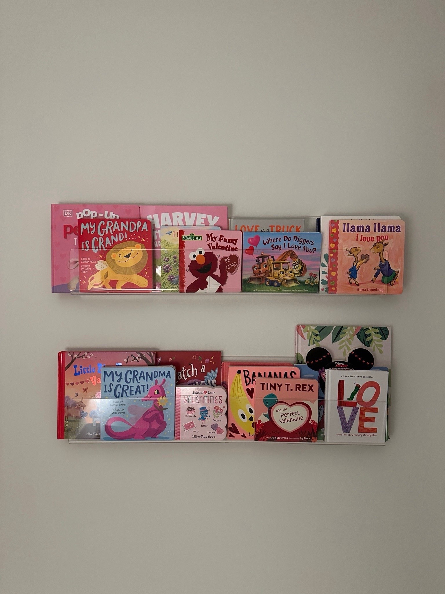 Valentines Day books for toddlers - toddler books 

Seasonal books, valentines books, kid books, toddler books, bed time stories, kids, baby, Grace white


#LTKKids #LTKFindsUnder50 #LTKSeasonal