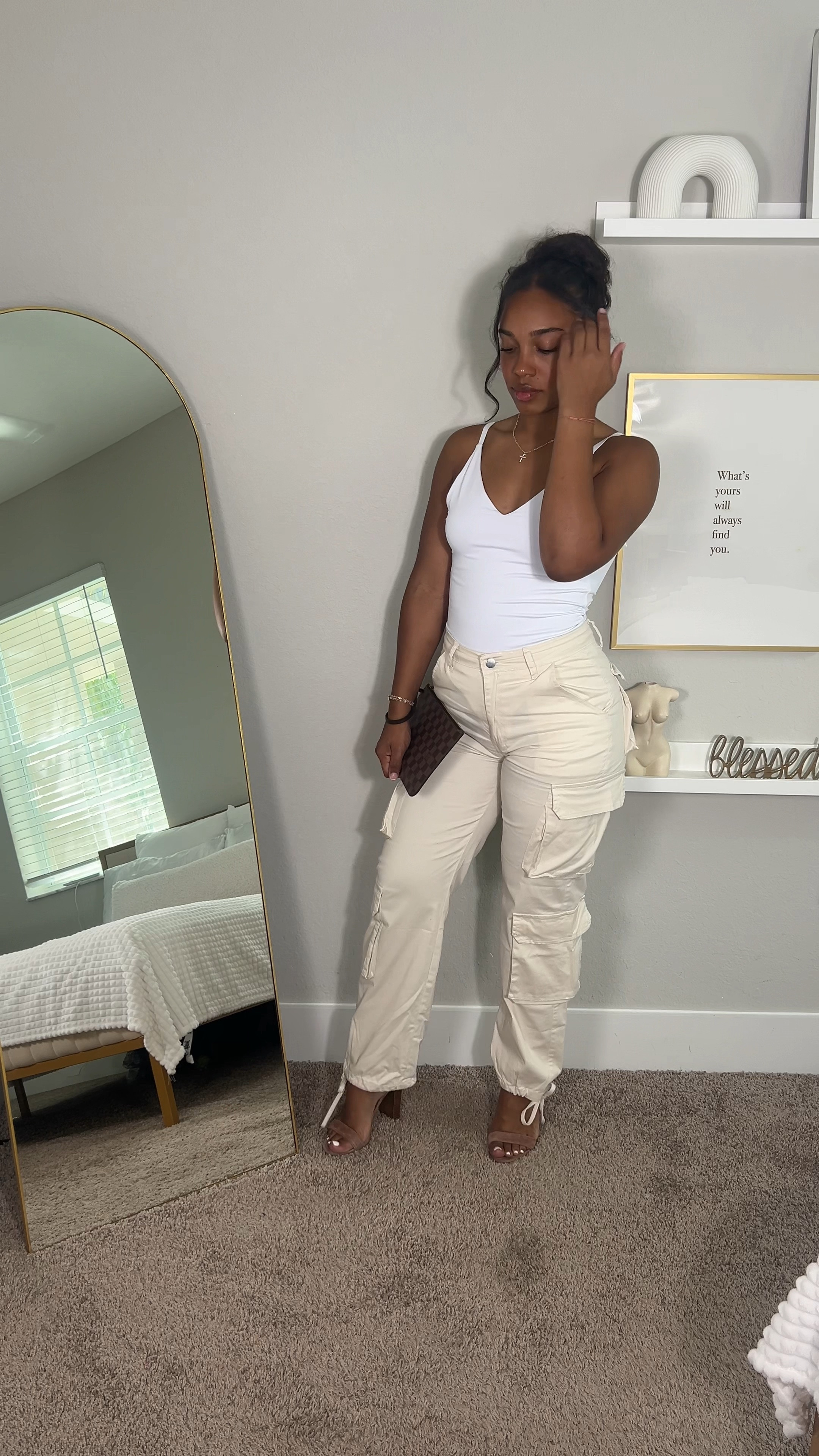 You just can’t go wrong with this fit! It looks good even in lighter tones ☺️

#LTKFindsUnder50 #LTKVideo #LTKStyleTip