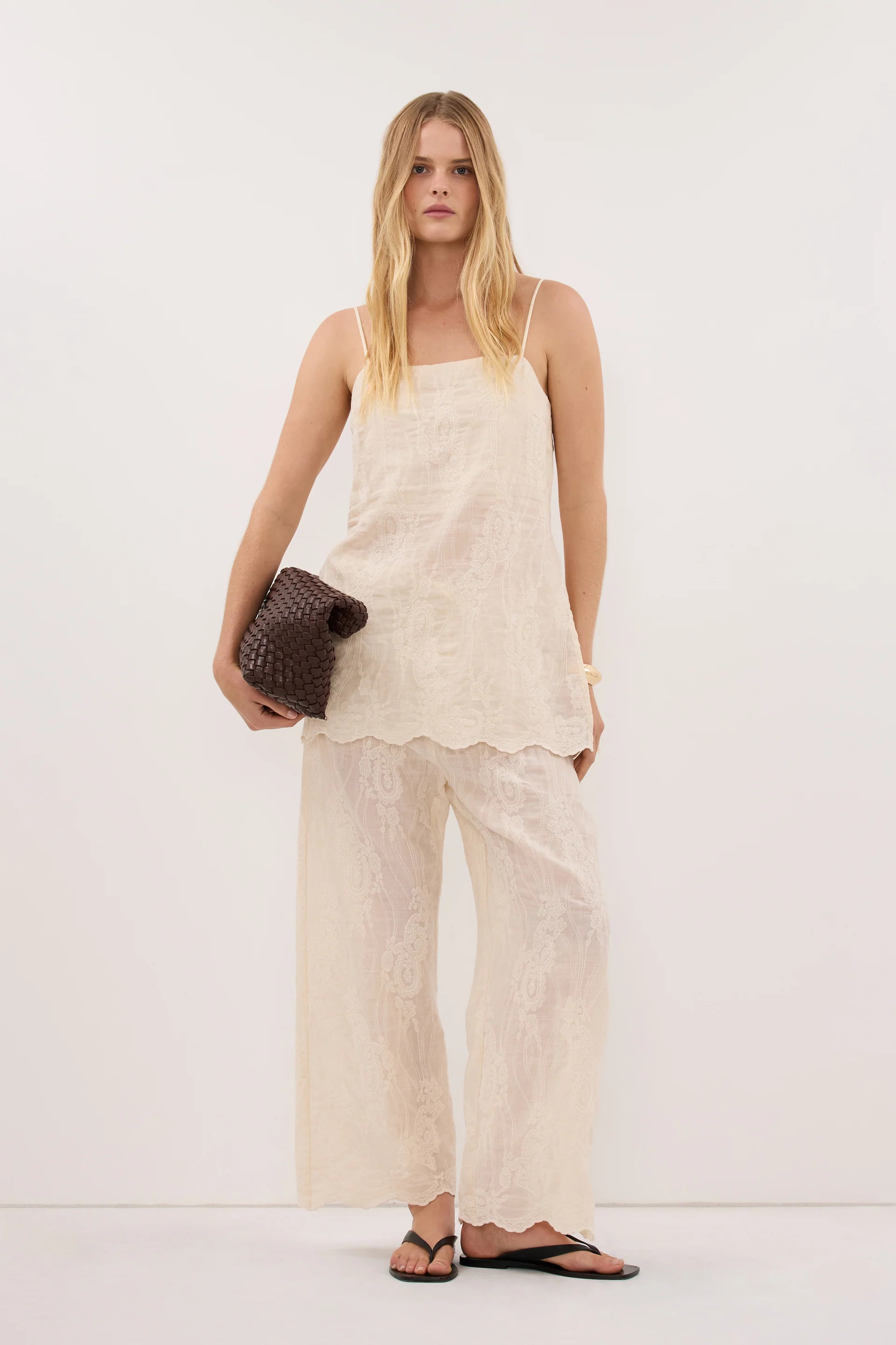 CORDELIA SANDSTONE RAMIE CROP PANT | DISSH