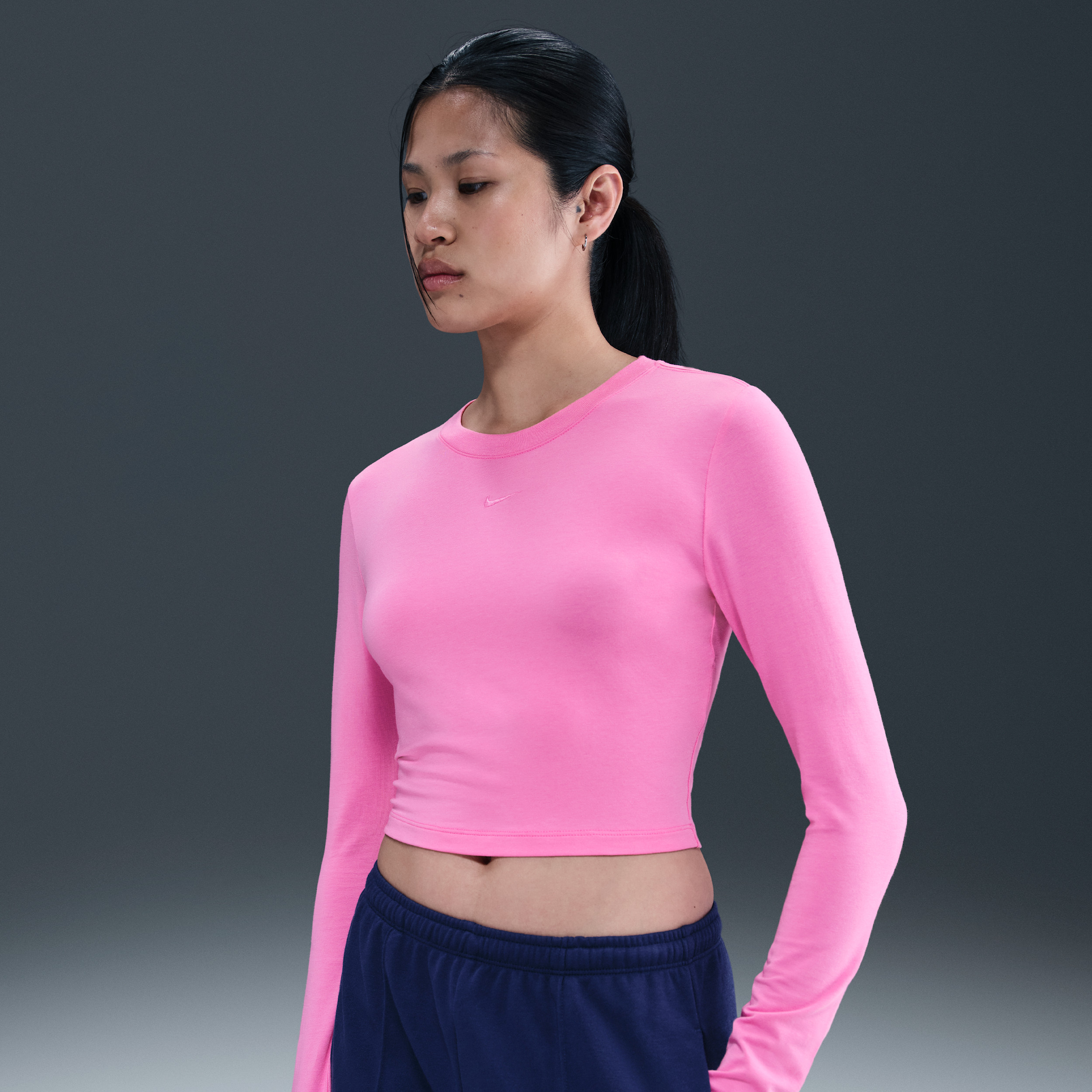 Women's Nike Sportswear Chill Knit Slim Long-Sleeve Cropped Top in Pink | HF5322-675 | Nike (US)