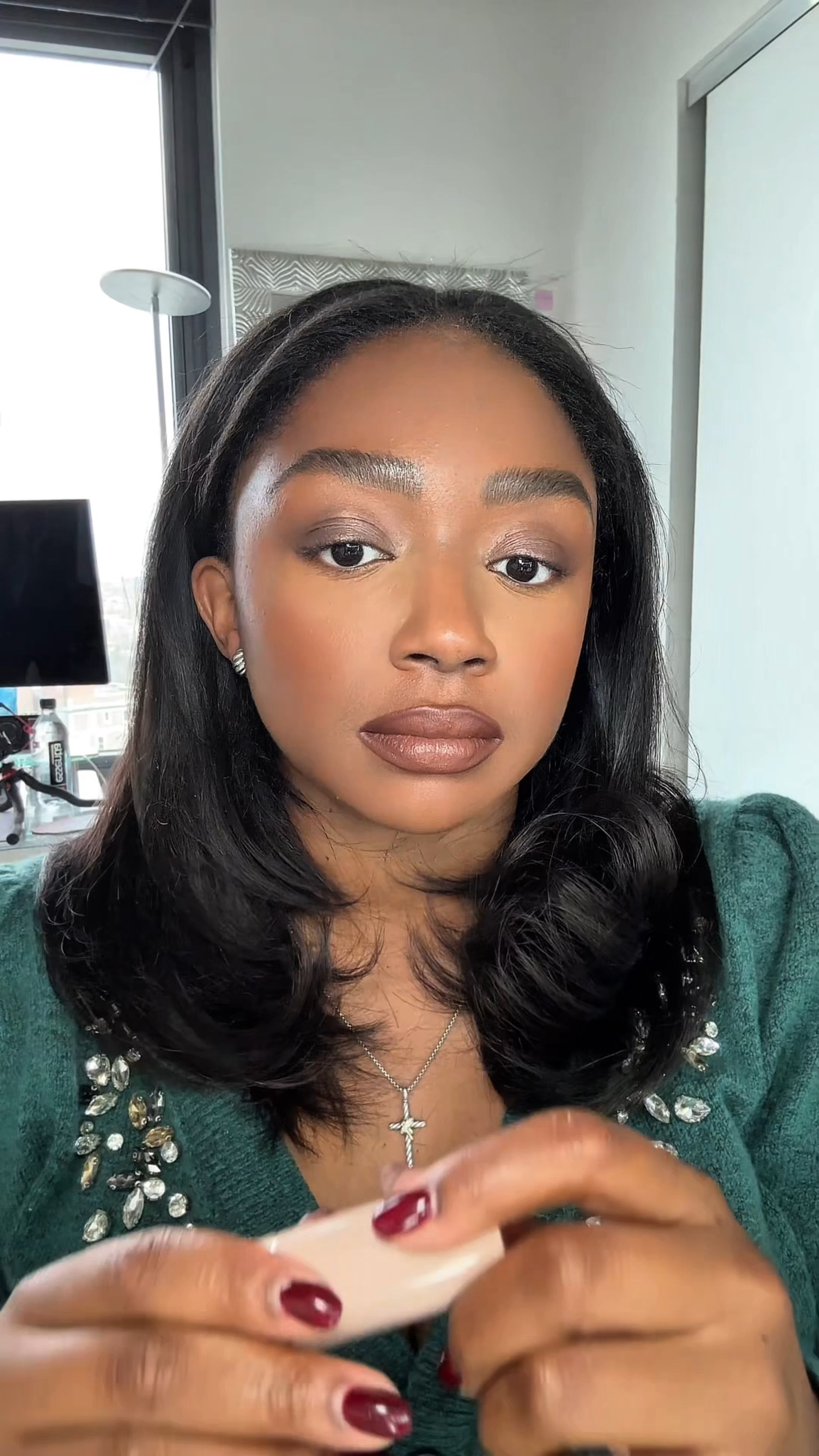 My favorite 90s glam nude lipstick! Super moisturizer matte lipstick because it also has Hyaluronic acid 💋💄 #giftguide #giftguideforher #cyberweek #luxurybeauty #westmanatelier #luxurylipstick #cybermonday #blackfriday #christmas #holidaygiftguide #sephora #mahamaven #fumi


#LTKGiftGuide #LTKHoliday #LTKBeauty