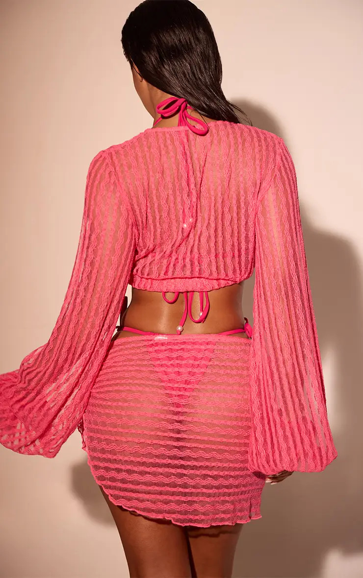 Fuchsia Textured Front Tie Beach Sarong | PrettyLittleThing US