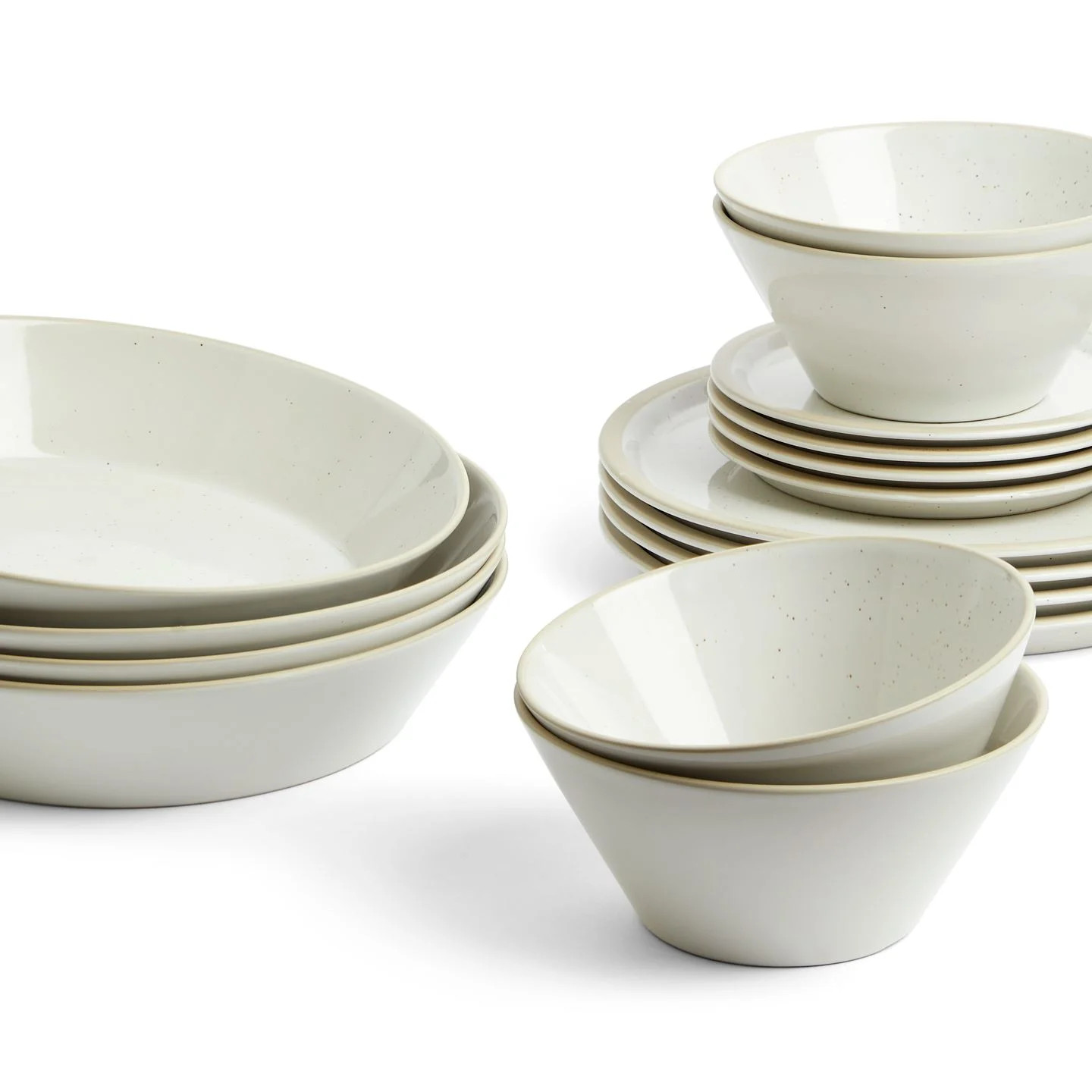Urban Dining Dinnerware Set White, 16 Piece Set | Royal Doulton | Royal Doulton