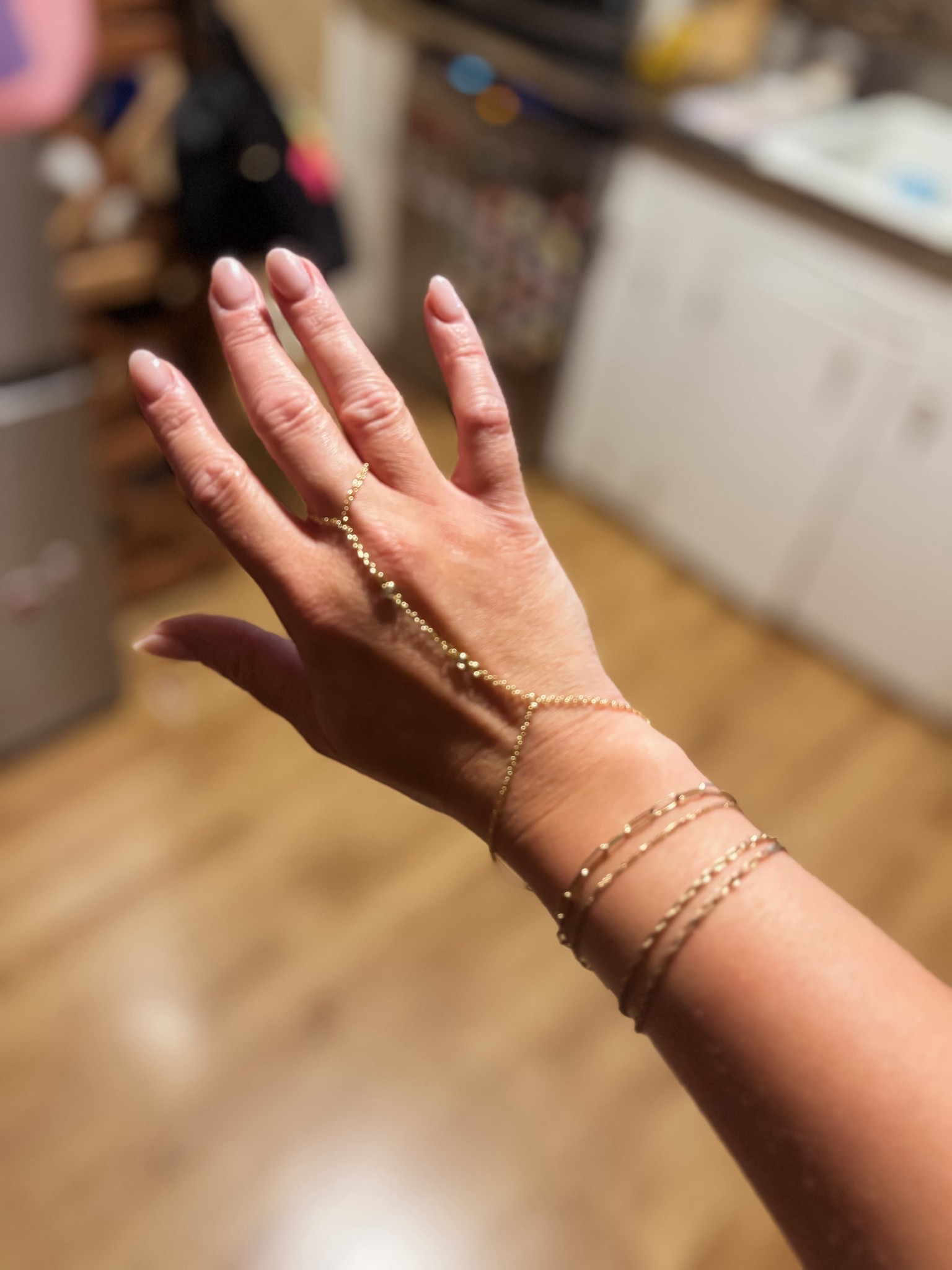 Obsessssed! And under $20!
..


#LTKFindsUnder50 #LTKItBag #LTKShoeCrush