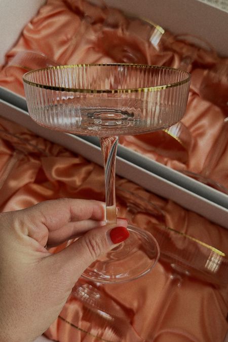 Coupe Cock Ribbed Coupe Cocktail Glasses With Gold Rim 8 oz | Set of 4 | Classic Manhattan Glass

Amazon cocktail glasses
Bridesmaids gifts 


#LTKGiftGuide #LTKhome #LTKfindsunder100