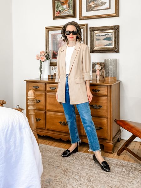 Amazon oversized blazer!
Wearing said S blazer from Amazon, lined, oversized fit. 
Size XS Boden T-shirt. 
Size 24 Levi’s 501 jeans. 
Size 6.5 Birdies loafers, 20% off all Birdies with code MODERNPETITEDAILY_Birdies. 
Petite outfit. Spring outfit. Blazer prior. Neutral outfit. Business casual outfit. 

#LTKstyletip #LTKover40 #LTKworkwear
