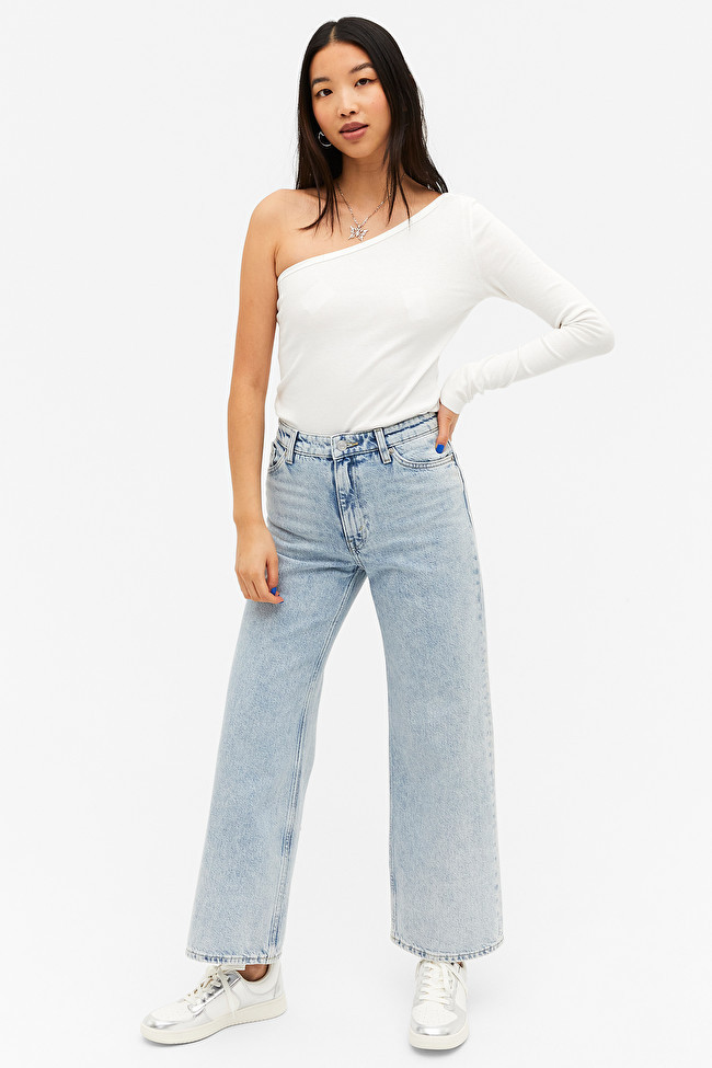 Yoko high waist wide ankle jeans | Monki