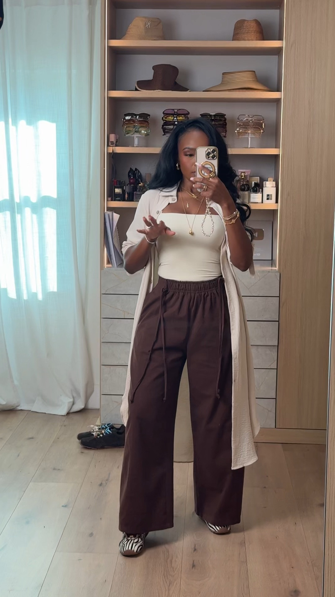 Scroll to shop! ✨ Everything from this look is linked below. 👇🏽    

Wearing: Size Small | 5’4” | 140 lbs  

📲   Download the FREE LTK app & follow me (@kirasfashionfinds) to shop all my daily finds.  #LTKootd #LTKPetite #LTKU

#LTKgrwm #LTKvlog
