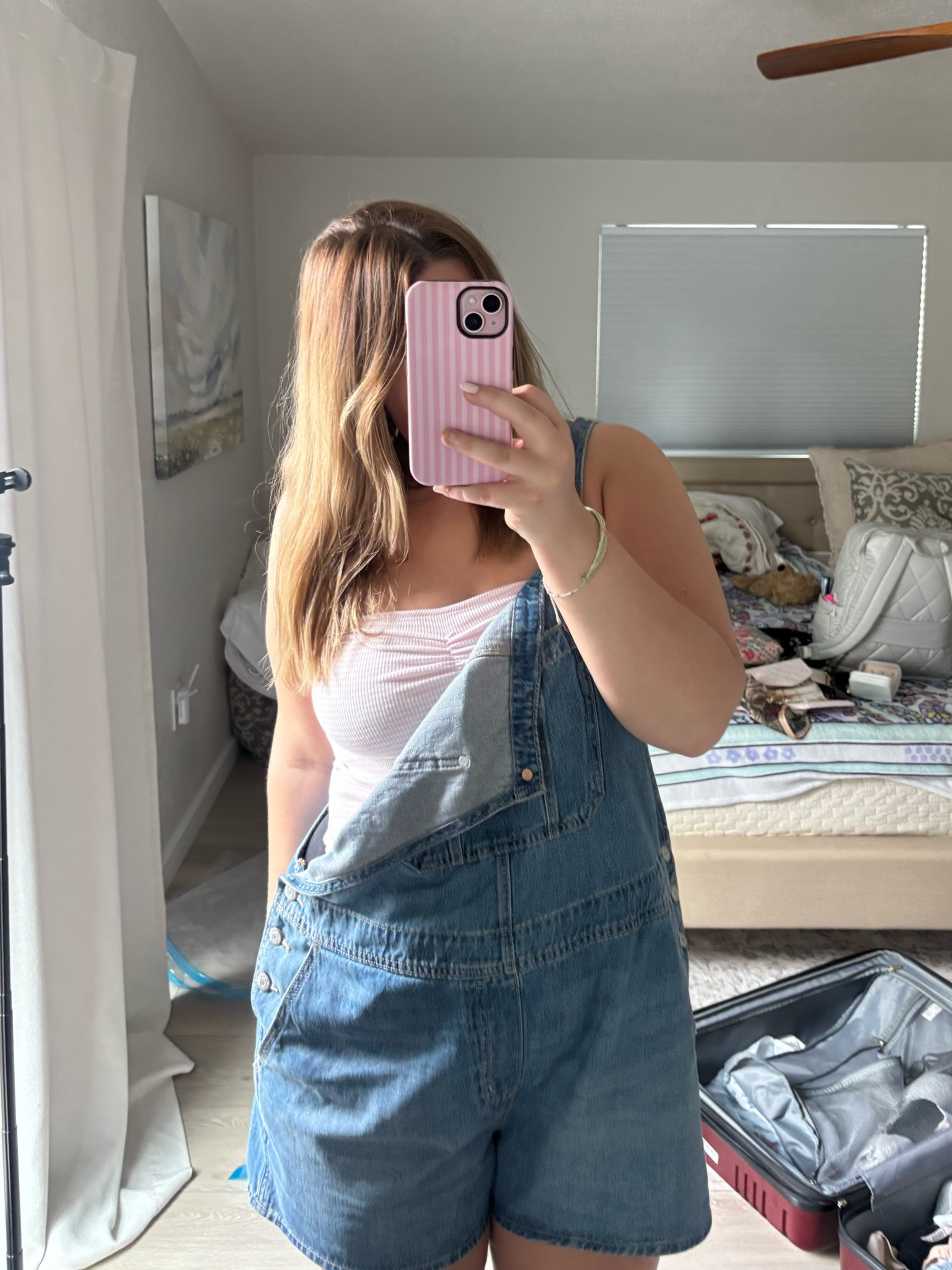 the cutest overalls! 

#LTKgrwm #LTKootd #LTKdayinmylife
