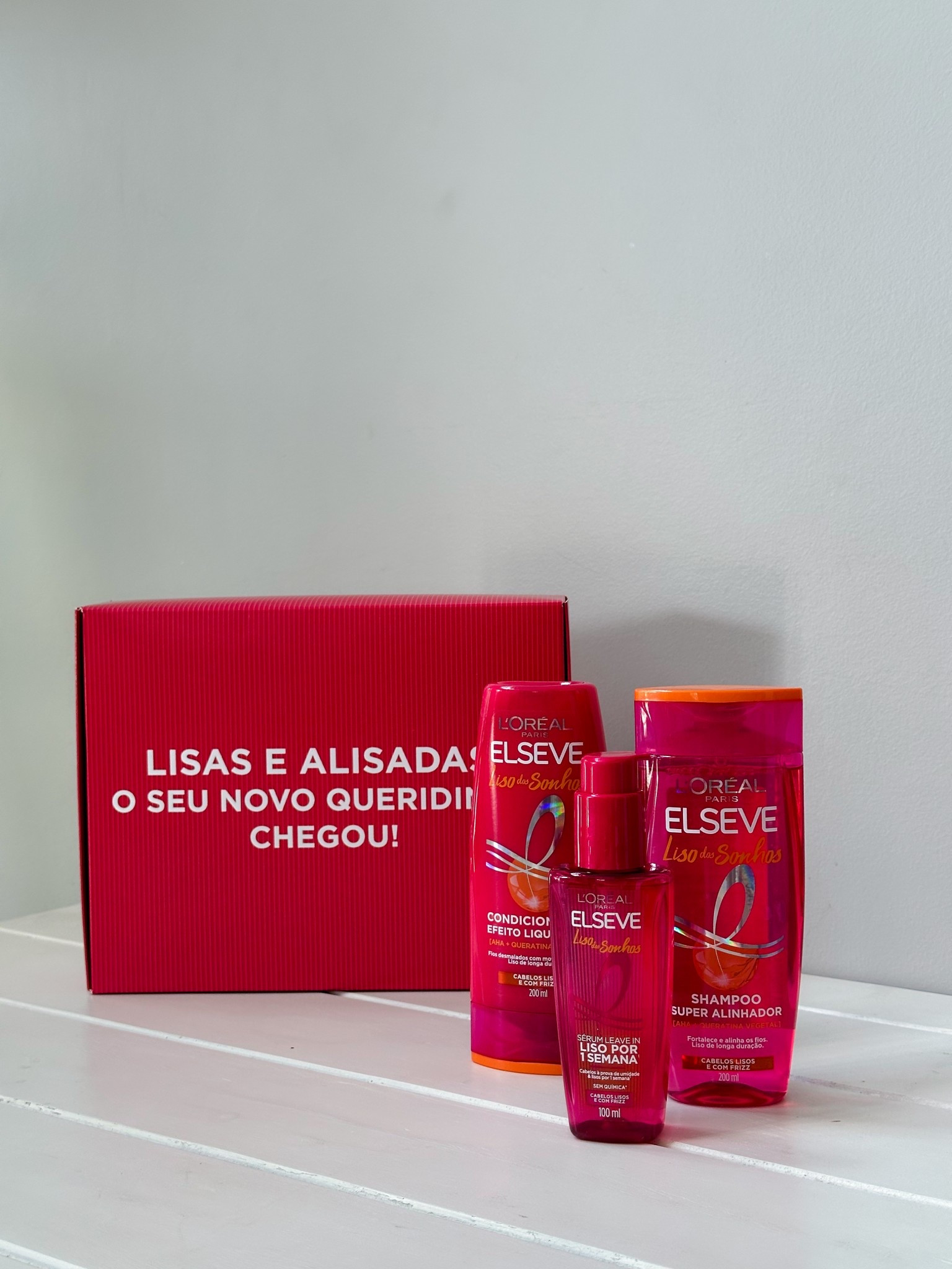 A linha Liso dos Sonhos da Elseve foi desenvolvida para alinhar os fios, controlar o frizz e prolongar o efeito liso, mesmo sem chapinha. Ela age hidratando profundamente e disciplinando o cabelo, deixando-o mais macio, brilhoso e com movimento natural. É ideal para quem busca um liso com aspecto saudável e sem pesar.

#LTKbrasil #LTKbeleza