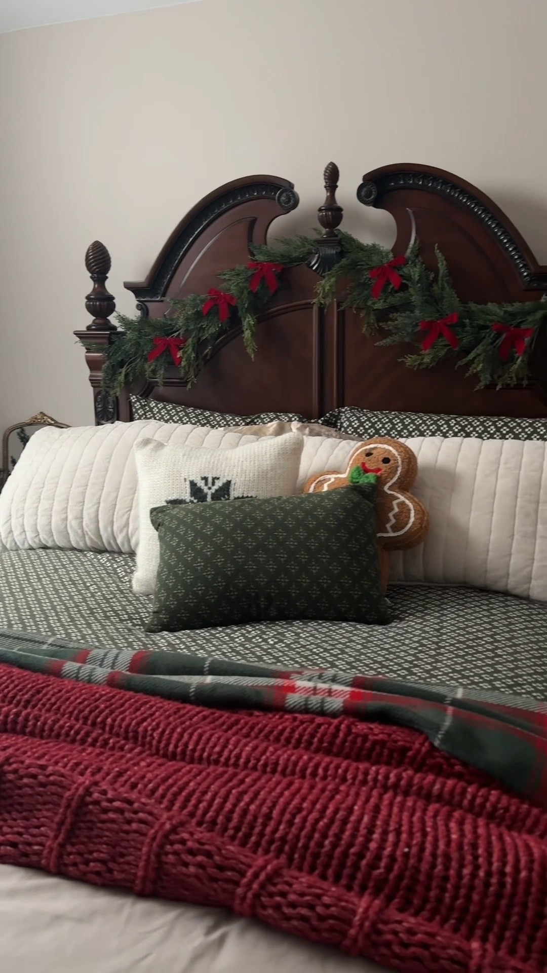 Christmas decorating timeee—Christmas bedroom decor / cozy Christmas Bedroom vibes 🤍

#LTKHome #LTKGiftGuide #LTKHoliday