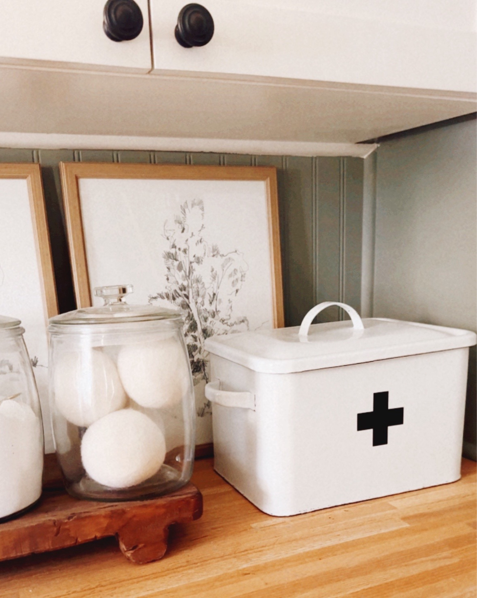 @Wayfair Black Friday Preview sale with 70% off & Fast Shipping! 
 Accessories on sale in Emily’s home 🤍 This vintage metal medicine box is perfect for any countertop space 🙌🏻 #wayfair #blackfriday #wayfairpartner #decor #home #accessories #onlyatwayfair

#LTKSaleAlert #LTKSeasonal #LTKHome