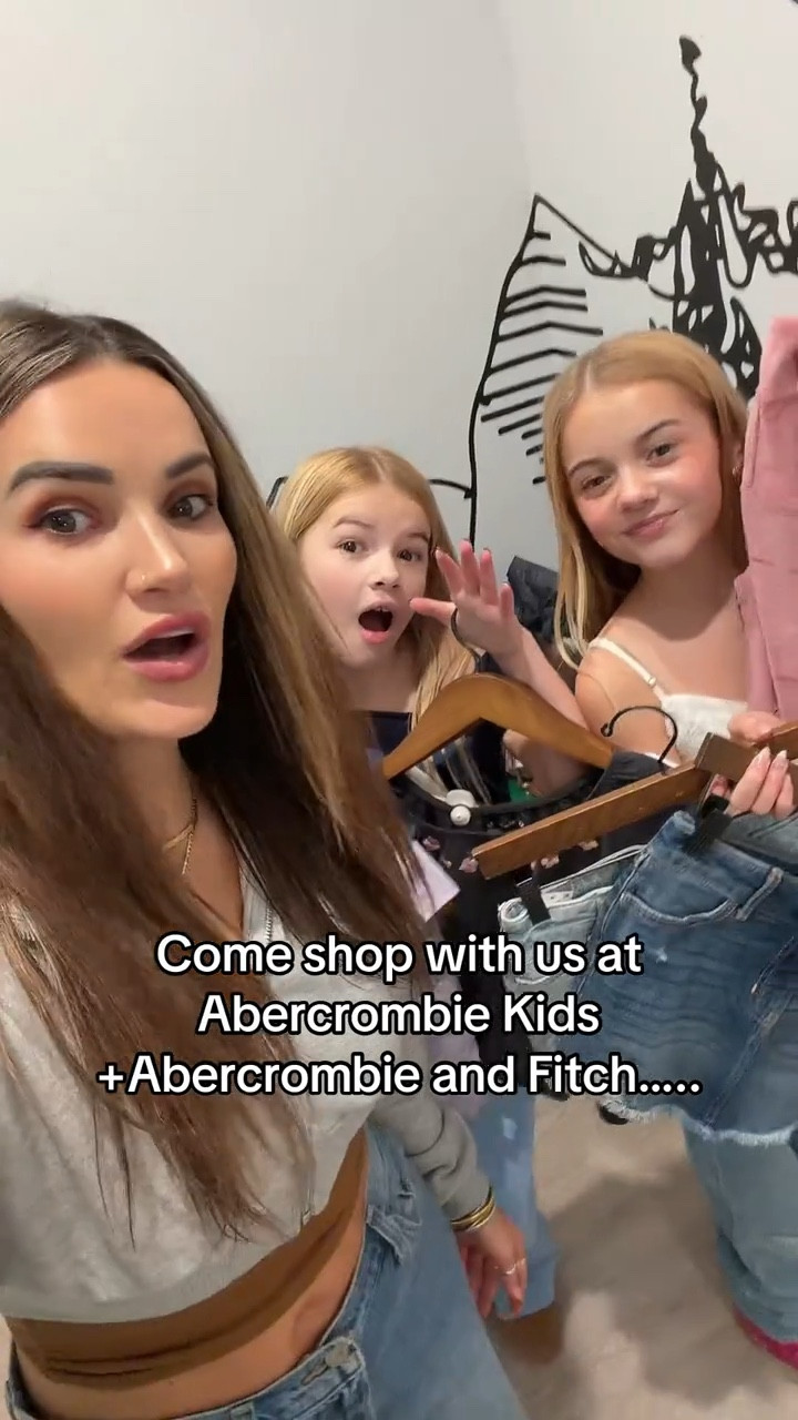 Abercrombie kids + Abercrombie active try on haul for moms! They always have the best kids and tweek stuff and I love their clothes for myself too! 

#LTKKids #LTKvlog #LTKmomlife