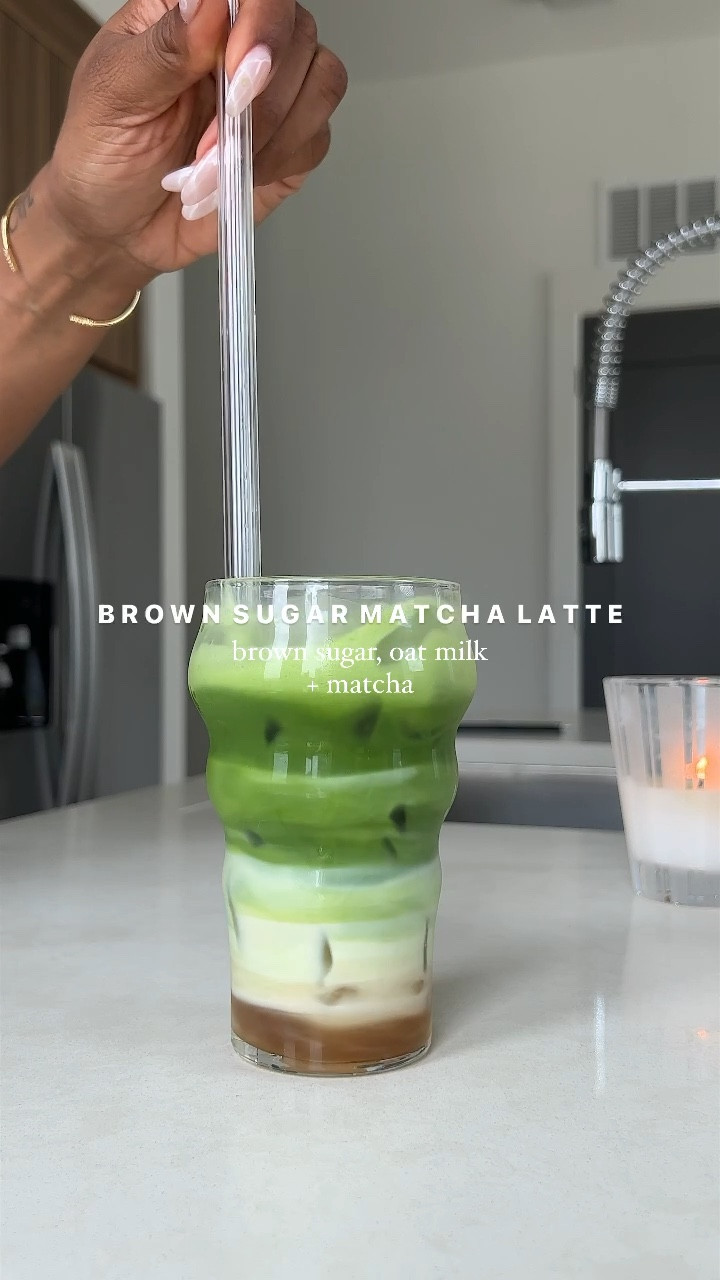 Brown Sugar Matcha Latte recipe 🍵🤎:

1-2 tbsp light brown sugar
1oz hot water
whisk together 
whisk 1/2 tsp ippodo tea ummon or horai matcha
add ice
pour brown sugar syrup
3-4 oz Califia Farms barista blend oat milk
add matcha

*cup is from Golde (001 Cup) 

stir, sip & enjoy :)


#LTKunder100 #LTKhome