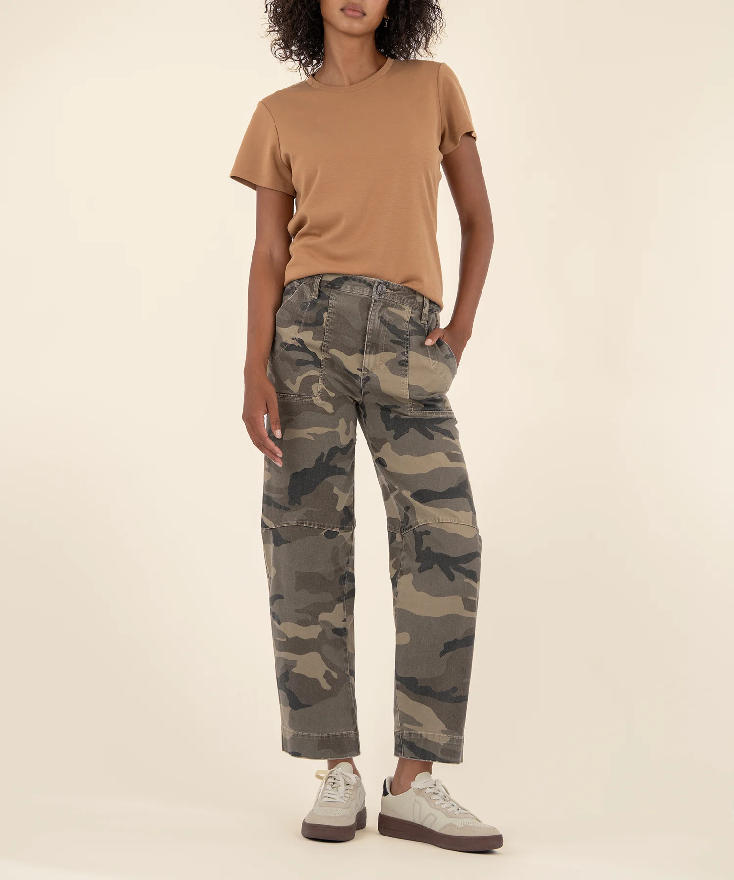 Ashton High Rise Barrel Leg, Exclusive - Kut from the Kloth | Kut From Kloth