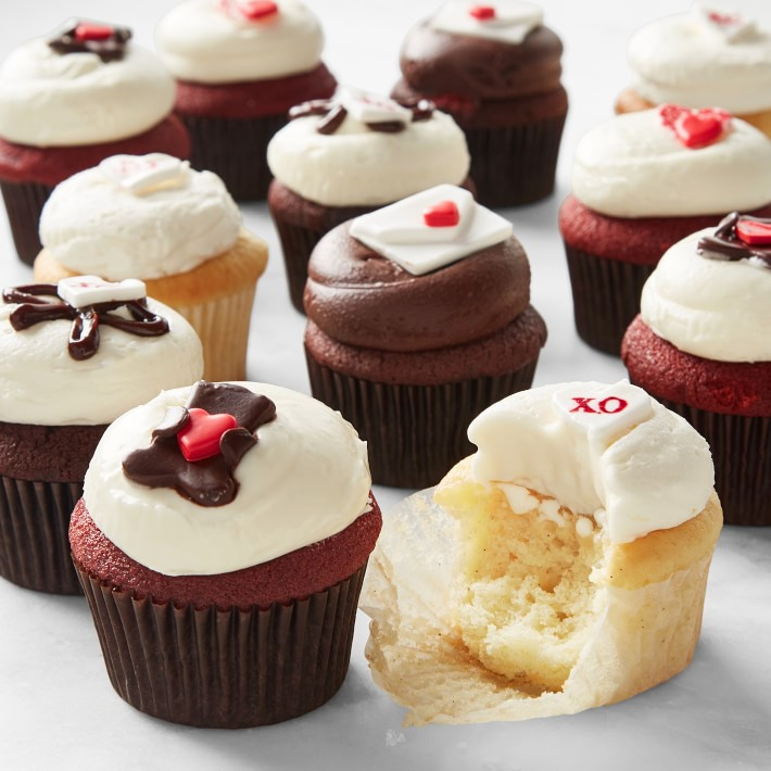 Georgetown Cupcake Be Mine Valentine's Day Cupcakes, Set of 12 | Williams-Sonoma
