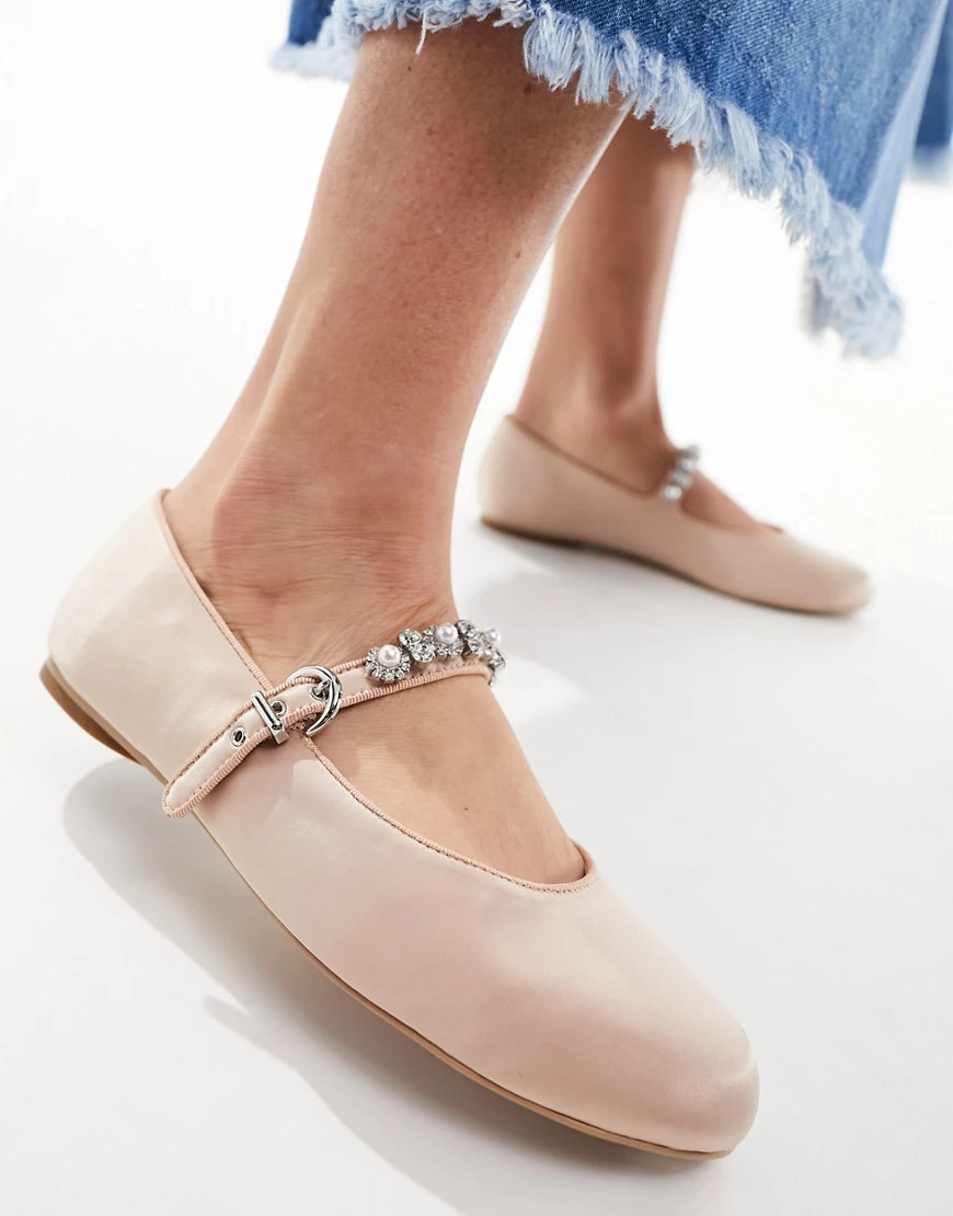 & Other Stories - Ballerines ornementées en satin - Rose pâle | ASOS (Global)