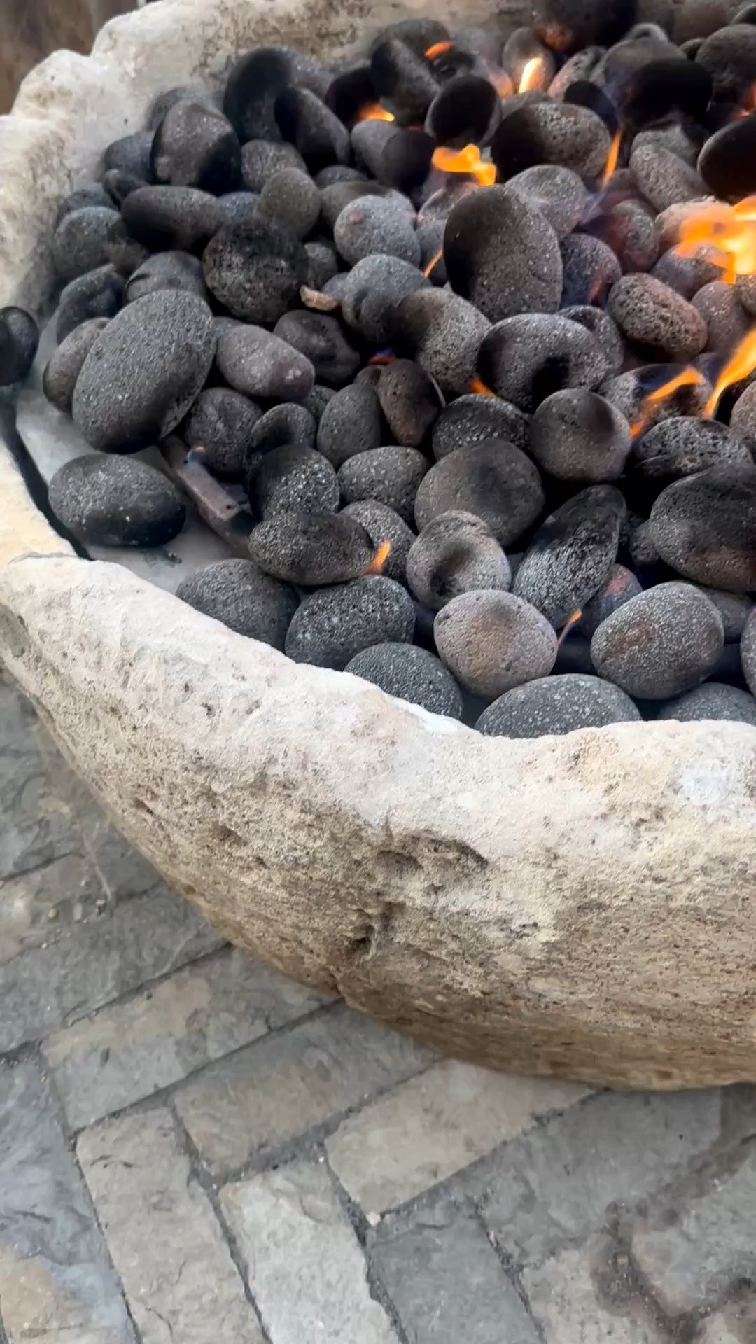 Wind down by the fire pit. ✨
A quiet evening, a comfortable lounge chair, and the soft glow of the flames. Sometimes the best plans are simply slowing down and enjoying the moment.

#OutdoorFirePit #OutdoorLoungeChair #FirePitNights #OutdoorLiving #PatioSeason #BackyardRetreat #CozyEvenings #OutdoorEntertaining #RelaxAndUnwind #SummerEvenings #BackyardInspiration #OutdoorDecor #PatioStyle #FirePitLife #OutdoorEscape

#LTKdayinmylife #LTKHome #LTKSaleAlert