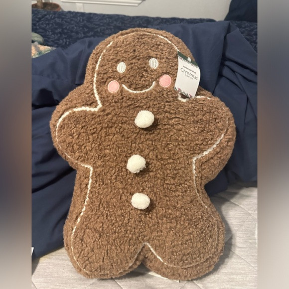 New Christmas Gingerbread man decorative pillow | Poshmark