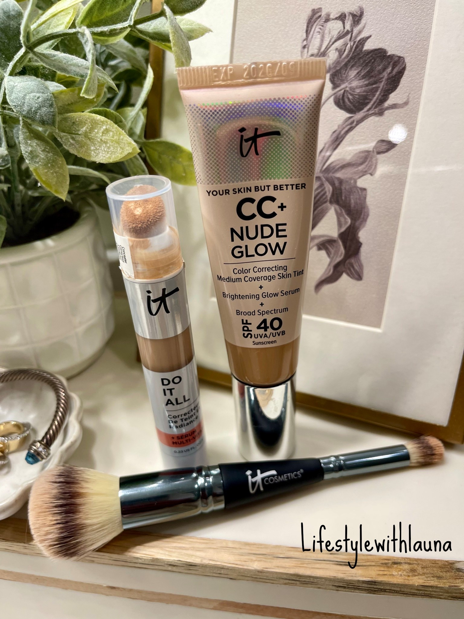 Favorite It Cosmetics foundation & concealer. The CC Nude Glow Cream is a medium coverage but feels so light on! The Do It All concealer is amazing! Very hydrating and doesn’t settle into fine lines! Works on all areas of your face! Use the foundation & concealer brush for a flawless finish!
I wear medium in CC Cream
Light Med Neutral in Concealer 

#LTKStyleTip #LTKOver40 #LTKBeauty