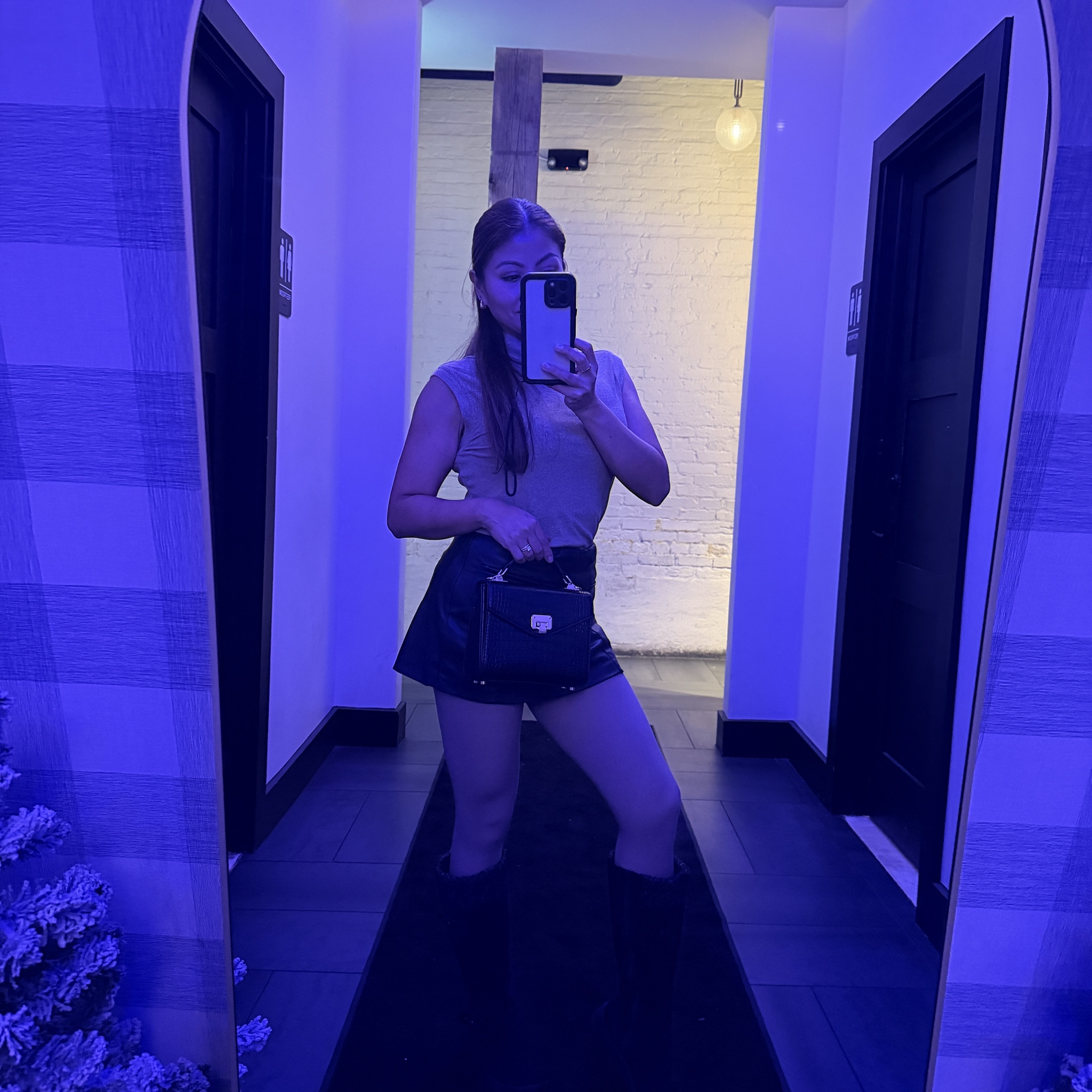 Proof that life doesn’t stop after kids — it just gets more meaningful ✨

Double date night with friends, feeling confident, dressed up, and reminding ourselves that we still deserve fun too.
Because strong relationships, laughter, and a little effort go a long way — especially as parents.

Outfit check ✔️
Good company ✔️
Memories made ✔️

Who says date night has to disappear after kids? 

#LTKootd #LTKdayinmylife #LTKgrwm