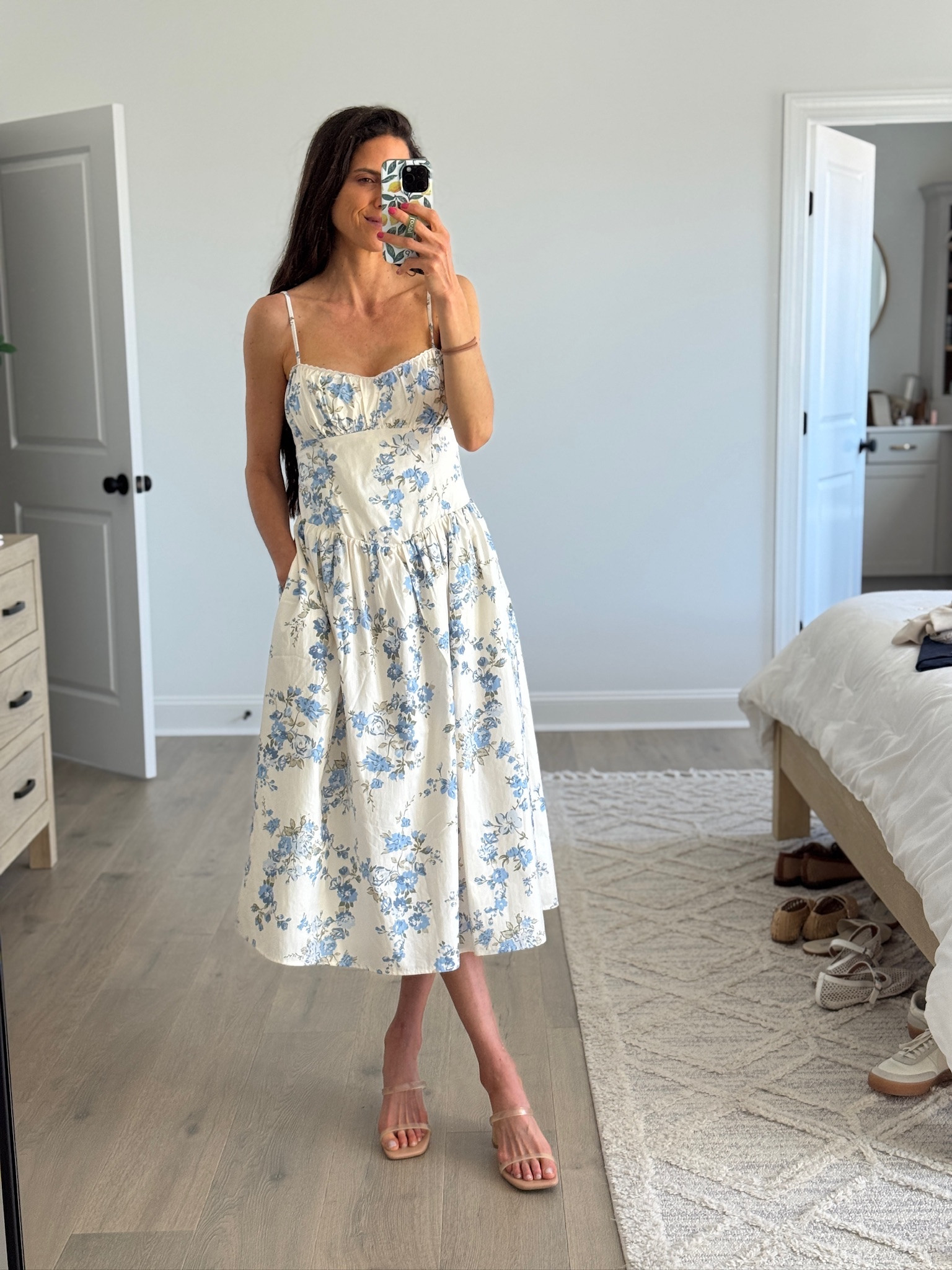 Such a pretty, classic floral moment. The structured bodice with the soft, flowy skirt is so flattering, and the blue floral print gives it that timeless, feminine feel.

Everything is linked for you to shop.

floral dress, blue floral dress, feminine style, spring dress, summer dress, midi dress, flowy dress, flattering fit, classic style, effortless outfit, pretty dress, warm weather outfit, mom style

#LTKootd #LTKSeasonal #LTKgrwm