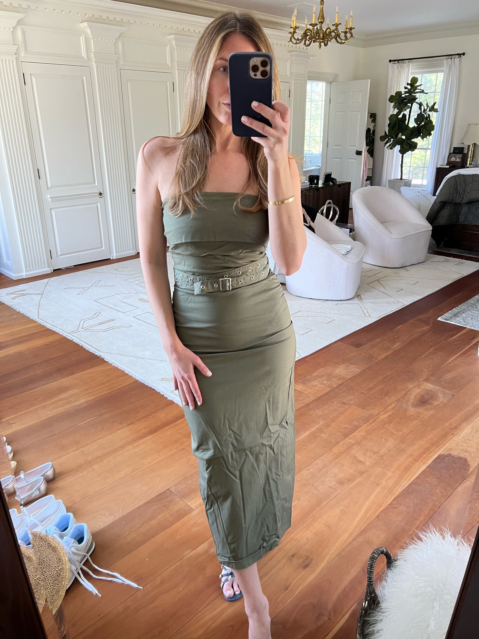 Looooove this dress, fits TTS. I am in a size 4. 

#LTKwedding #LTKfindsunder100 #LTKworkwear