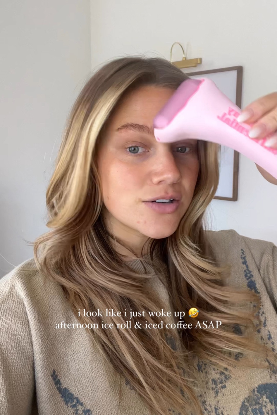 Obsessed with this ice roller it’s honestly so good + stays cold for like 5/10 min + perfect start to the morning routine!! 

#LTKbeauty