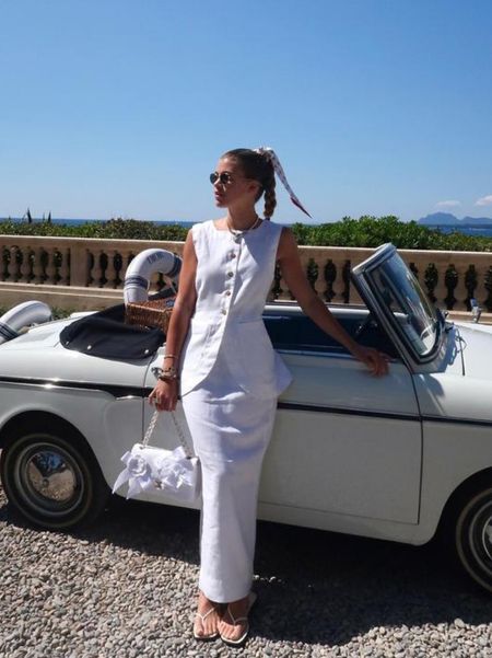 Sofia Richie Linen Set, Linen set, linen vest, linen maxi skirt, linen skirt, flap bag, strappy sandal, strap flat sandal, summer outfit, collarless linen vest, posse linen vest

#LTKFind #LTKSeasonal #LTKstyletip