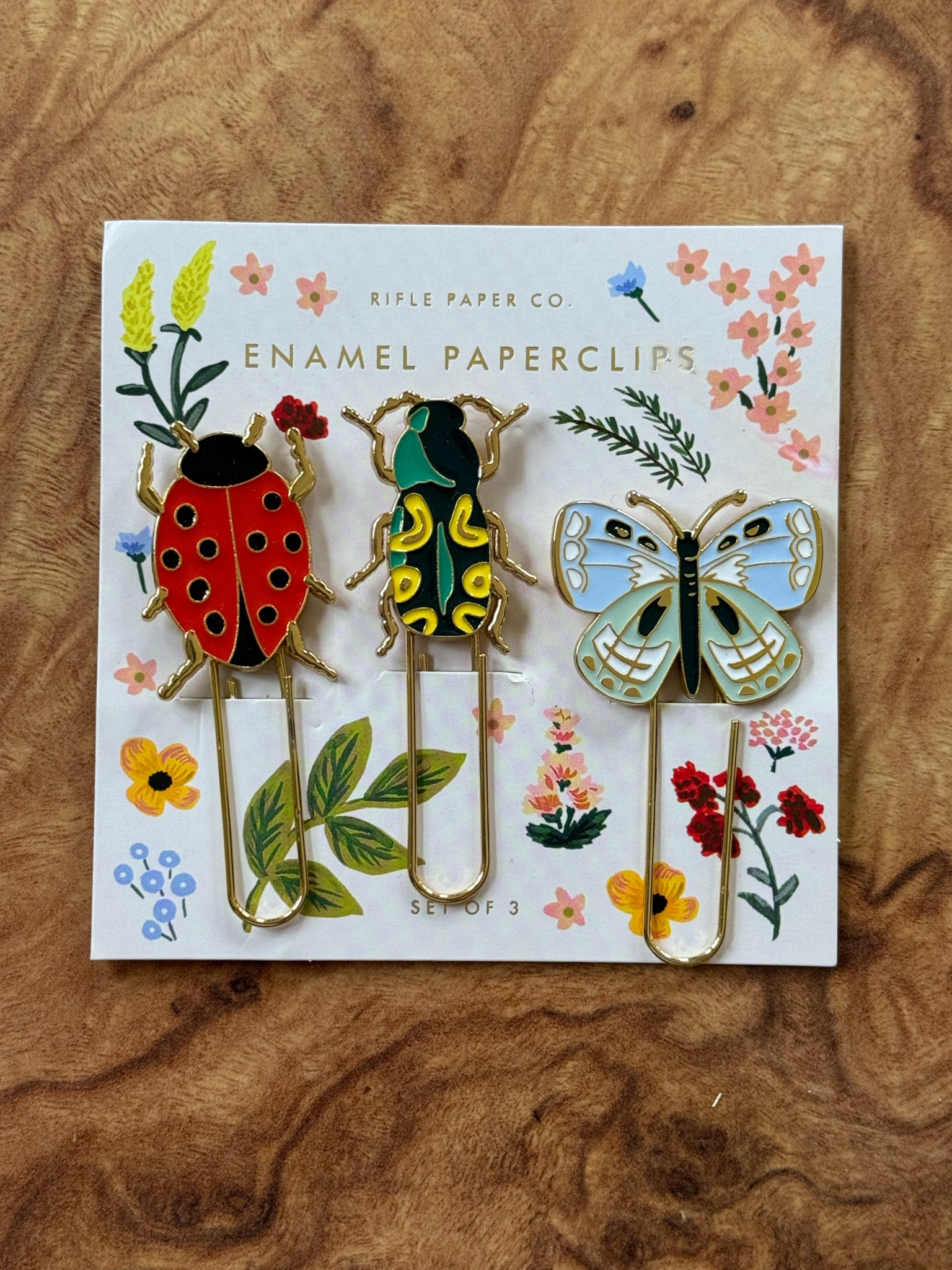 The cutest little paper clips for spring 

#LTKSeasonal #LTKHome #LTKSpringSale