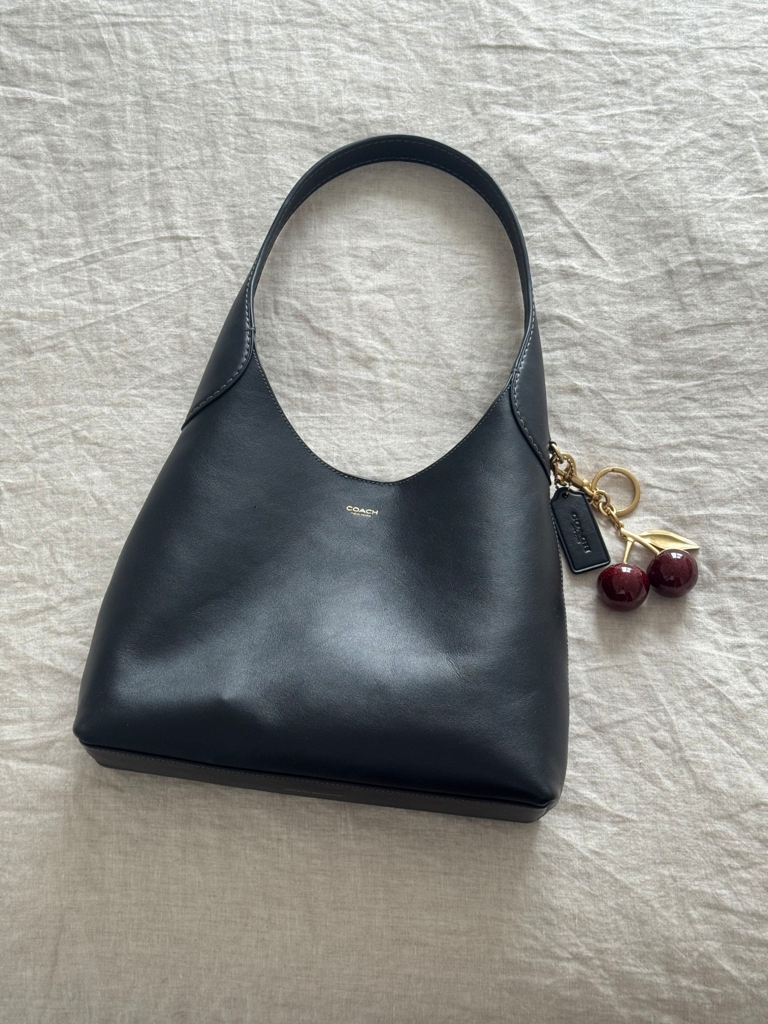 Got Chloe a bag she has been wanting for a while! 

The Coach Brooklyn 

#LTKgiftguide #LTKbag