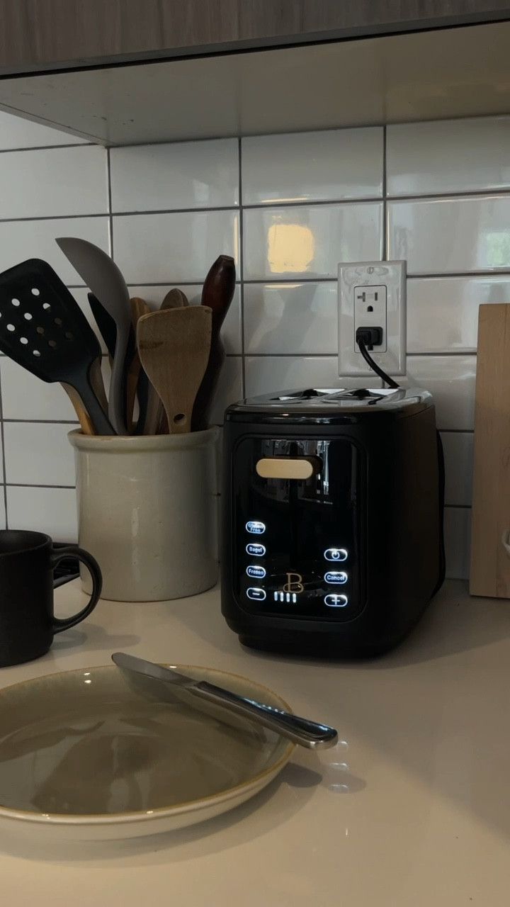 #walmartpartner Your kitchen appliances don’t have to be ugly! Seriously, look how pretty this @walmart toaster and hand mixer is from the Beautiful by Drew Barrymore collection.

Our toaster has been slowly dying and I accidentally melted our previous hand mixer when I put it on a hot burner, so it was time for an upgrade.

The entire Beautiful by Drew collection features small applicants and kitchen essentials in the prettiest colors like sage green, black sesame, cornflower blue, and white icing. 

#walmarthome #beautifulbydrew #kitchensofinsta #walmarthomefinds #walmartfinds #beautiful  #walmartmusthaves #kitchenappliances Aesthetic toaster. Aesthetic small appliances. Stylish small appliances. Walmart home finds. Walmart must haves. Stylish toaster. Walmart haul.

#LTKsalealert #LTKFind #LTKhome