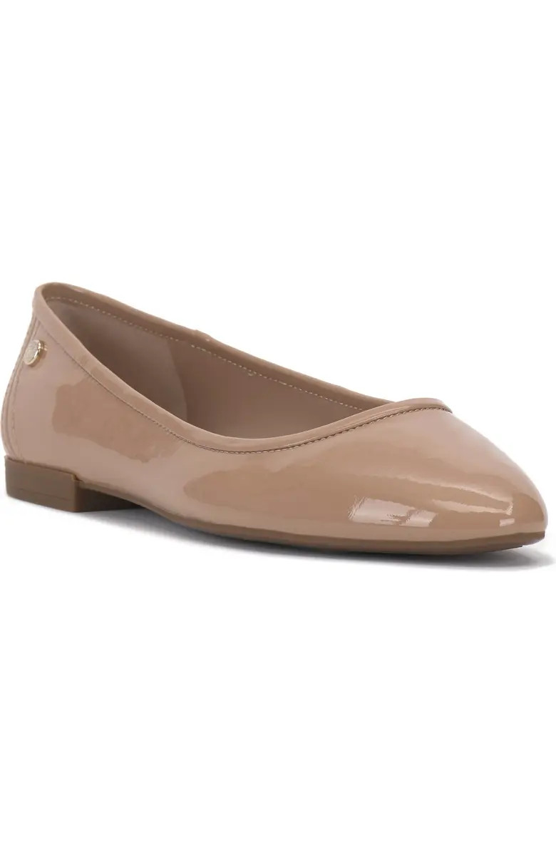 Minndy Flat (Women) | Nordstrom