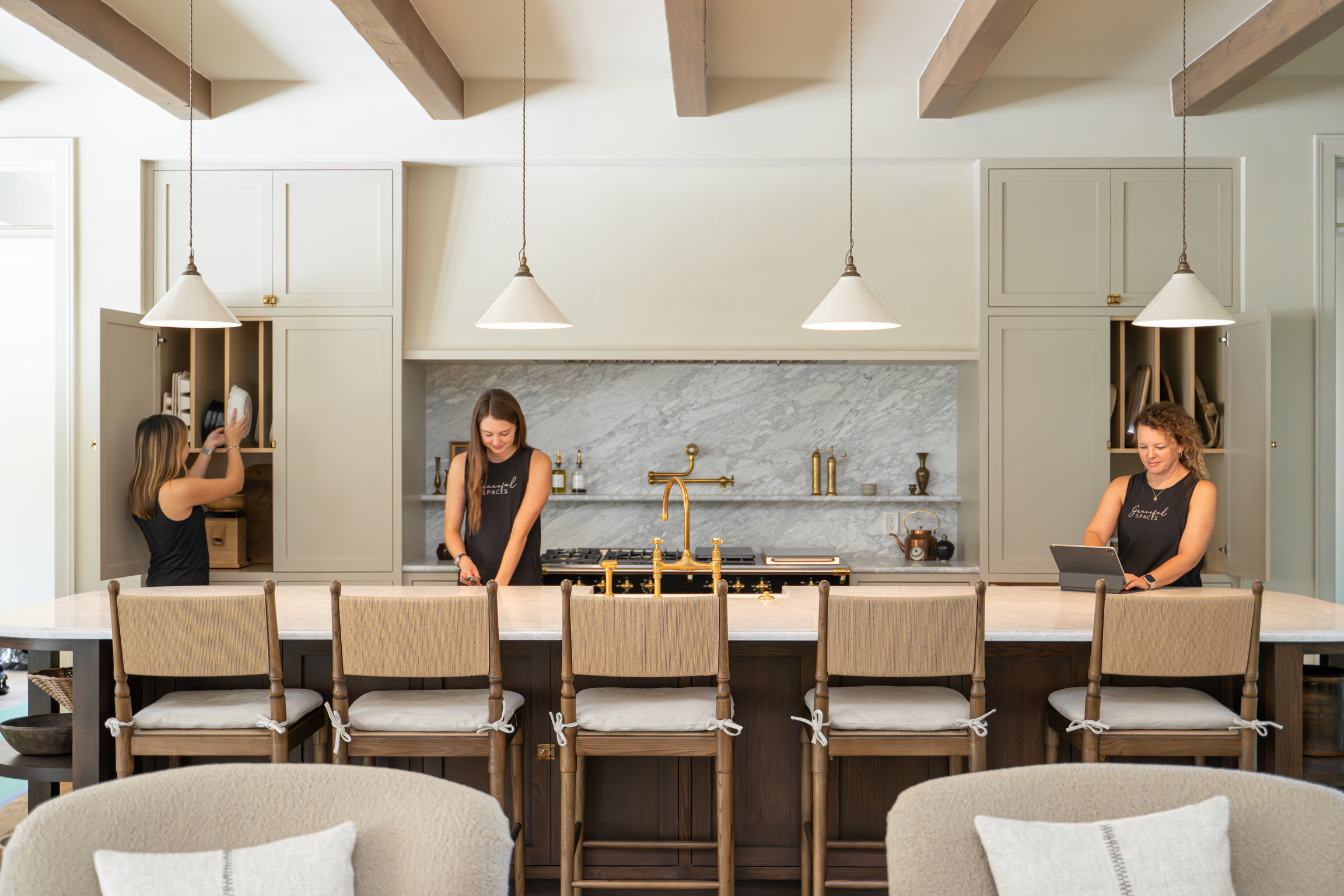 This thoughtfully designed kitchen and pantry from our Cedar & Oak Home Tour reflects the family’s needs from the inside out, and our team was able to bring intention and ease to every detail.  Below, we’re sharing five standout solutions that elevate the space with both beauty and everyday functionality. 

 #LTKHome #LTKFindsUnder50 #LTKFindsUnder100