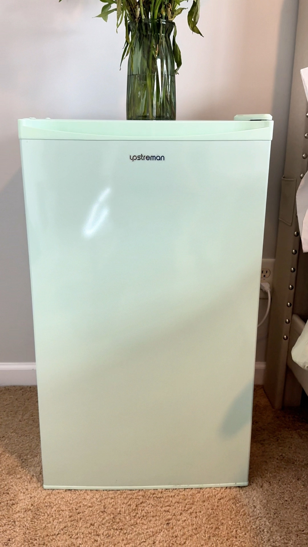 I went with this 3.2 cubic feet mini fridge with freezer instead, and it just makes more sense. The adjustable shelves fit full-size drinks, the separate freezer means real meals are an option, and the crisper drawer keeps things organized so nothing gets wasted.

It’s also quiet, energy efficient, and perfect for small dorm spaces.

• #dormessentials
• #collegeessentials
• #backtoschool
• #minifridge
• #amazonfinds