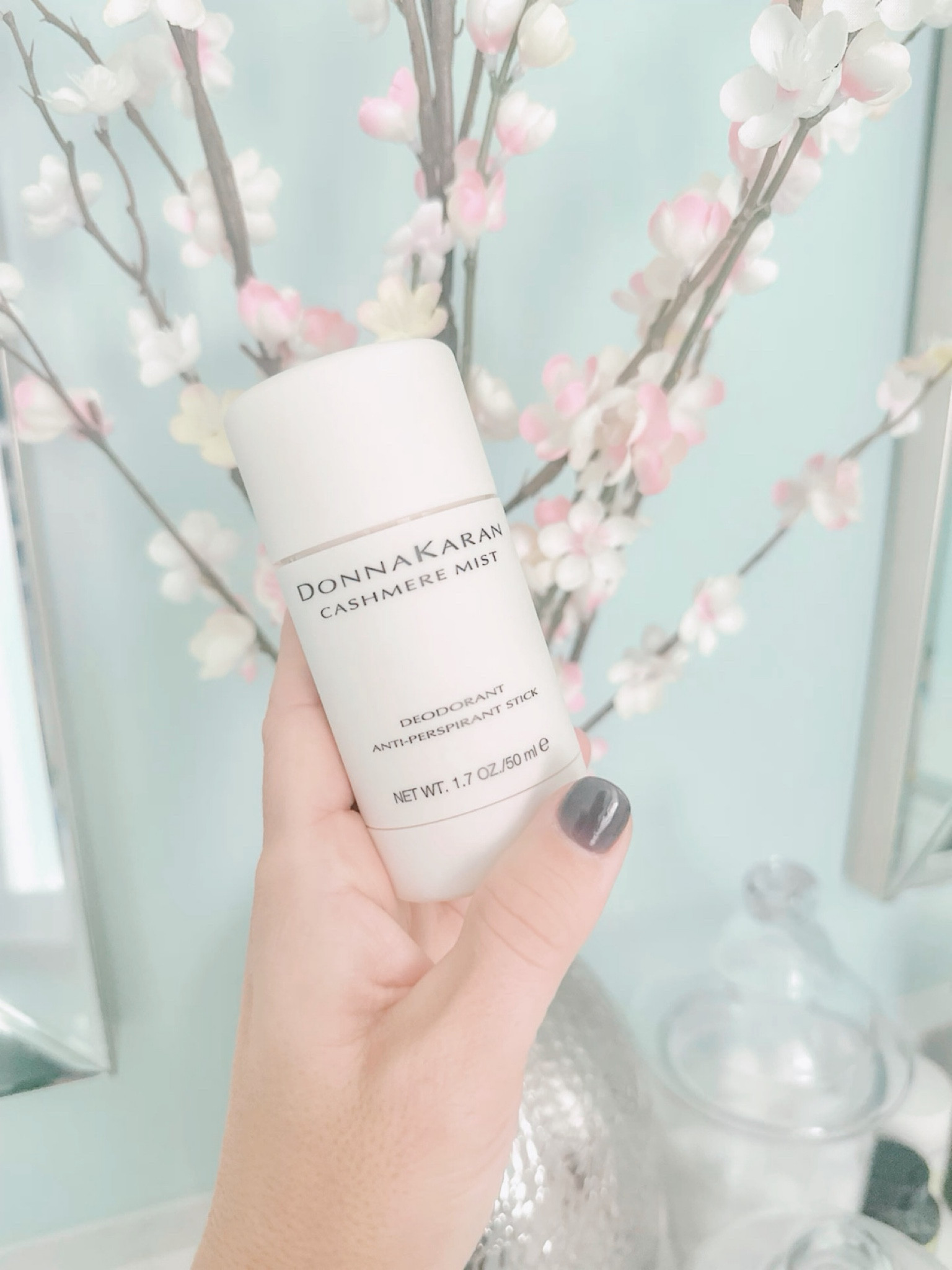 ✨The best deodorant I’ve ever used!! Smells amazing but not overpowering. It’s described as a warm amber floral fragrance. But don’t take my word for it. Check out all the 5 ⭐️ reviews! Also comes in an aluminum free version too.

#beauty #deodorant #donnakaren #cashmeremist #selfcare #cleanbeauty #cleandeodorant 

#LTKfindsunder50 #LTKfitness #LTKbeauty