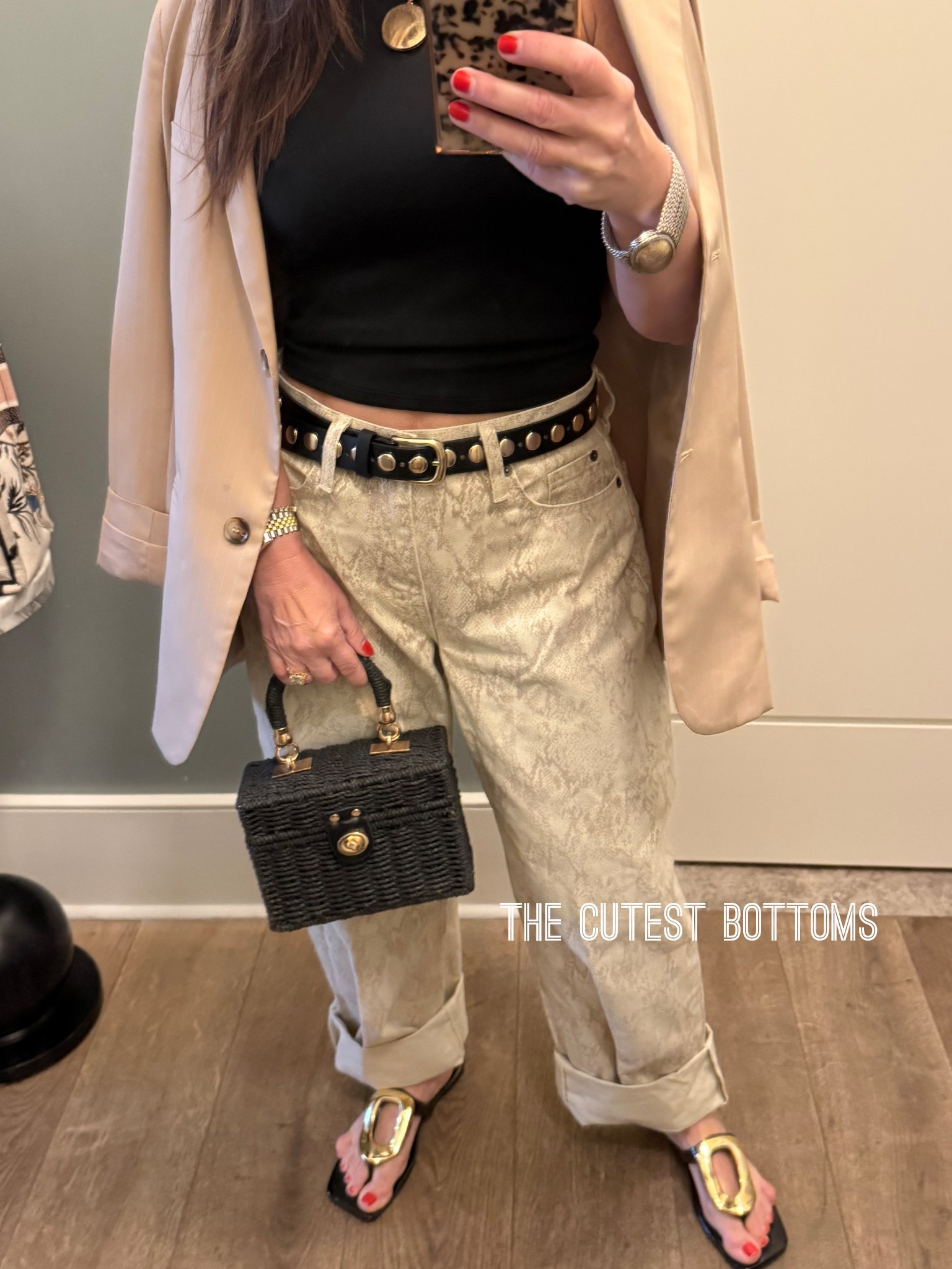 Can’t beat the price on the bottoms and the shoes ladies. Perfect for spring  

#LTKootd #LTKPetite