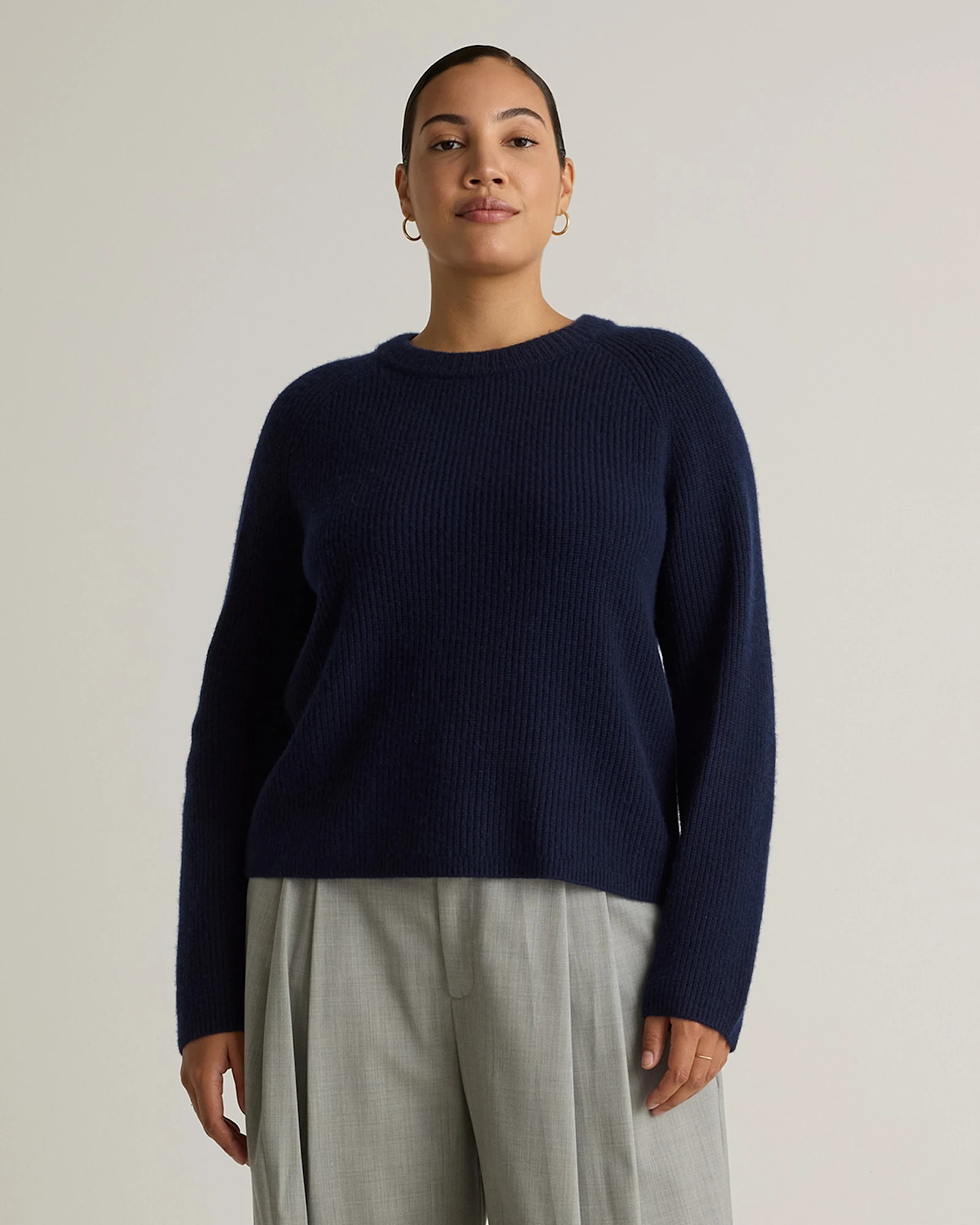 Quince | Women's Mongolian Cashmere Fisherman Crewneck Sweater in Charcoal, Size Medium | Quince