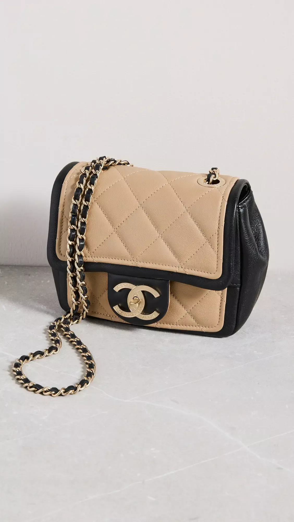 Chanel - Black Chevron Lambskin Classic Double Flap Medium - Yahoo Shopping